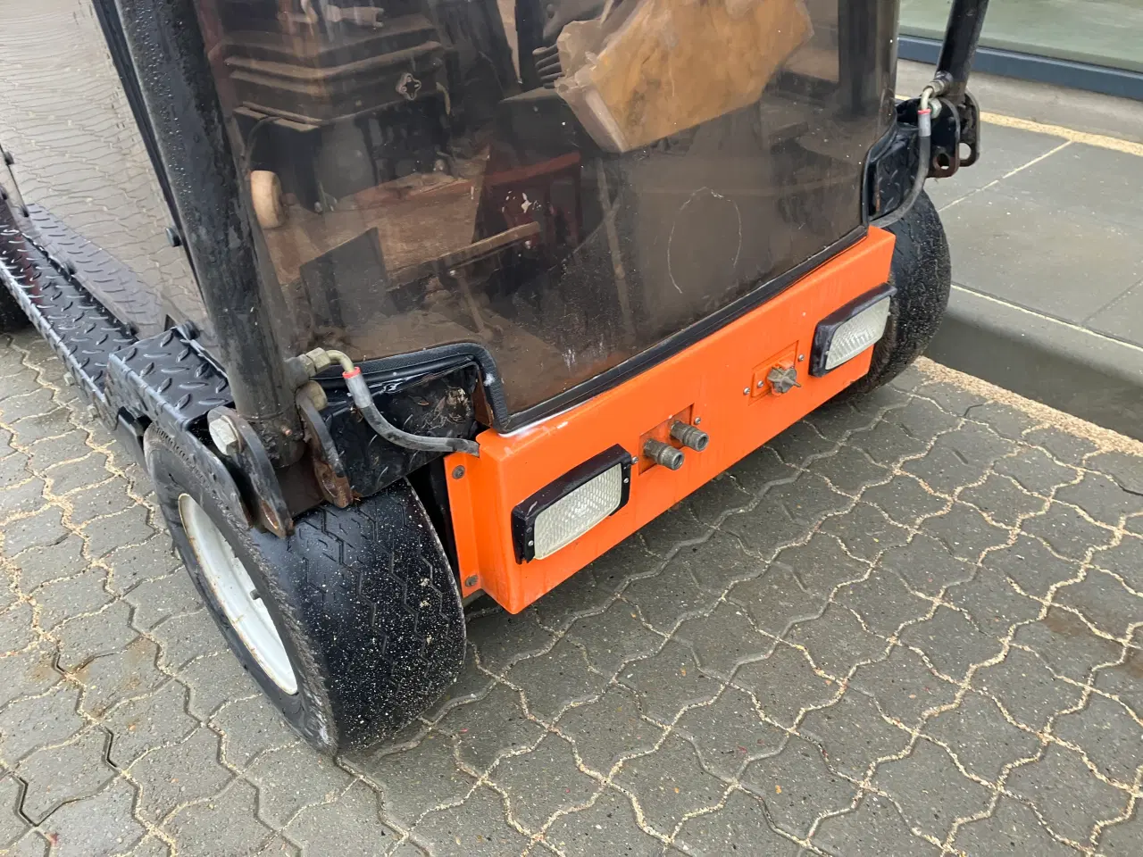 Billede 8 - Optimas H88 Velkørene Fliselægger 3400 timer