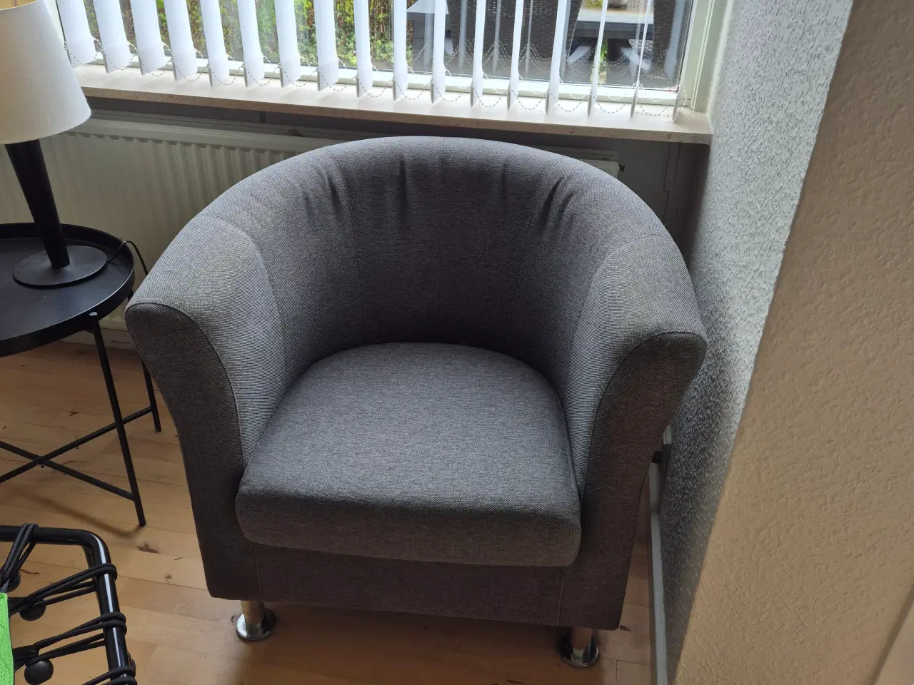 Billede 2 - Sofa og lænestol sælges samlet. 