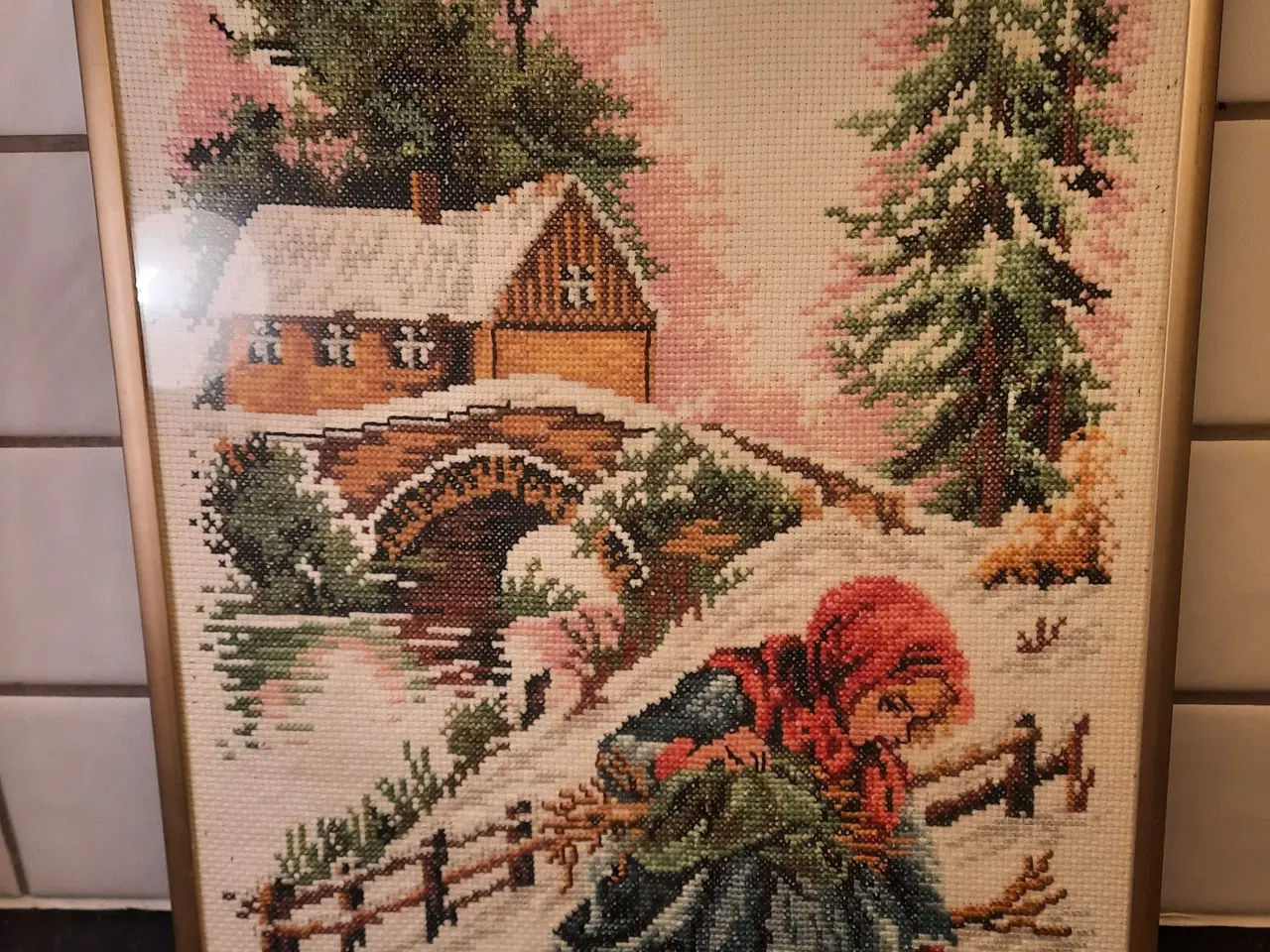 Billede 1 - Broderi i ramme m.blændfri glas. Str 30x40cm
