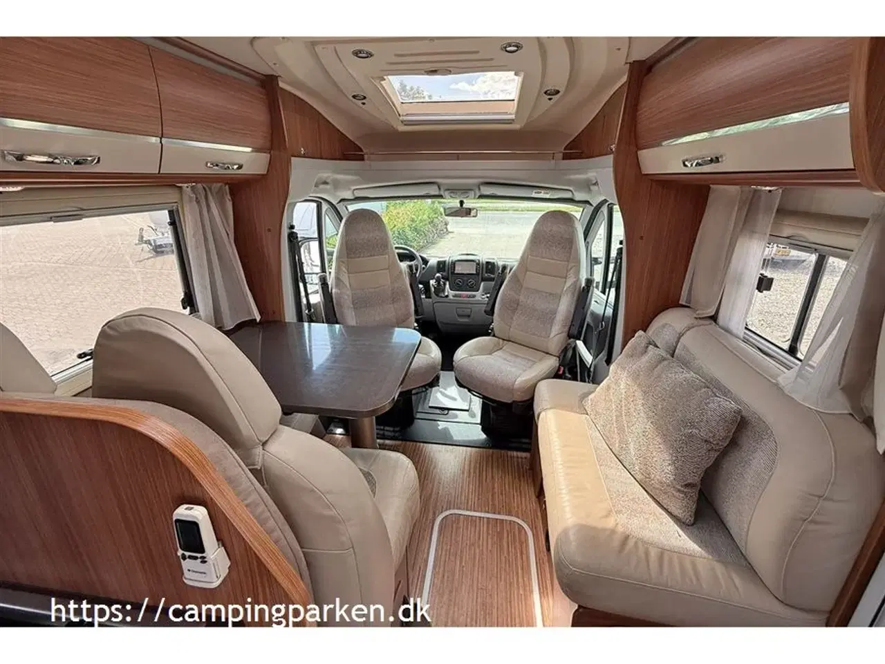 Billede 3 - 2011 - Adria Coral S 670 SLT   Velholdt Adria Coral med 5 selepladser og en del udstyr