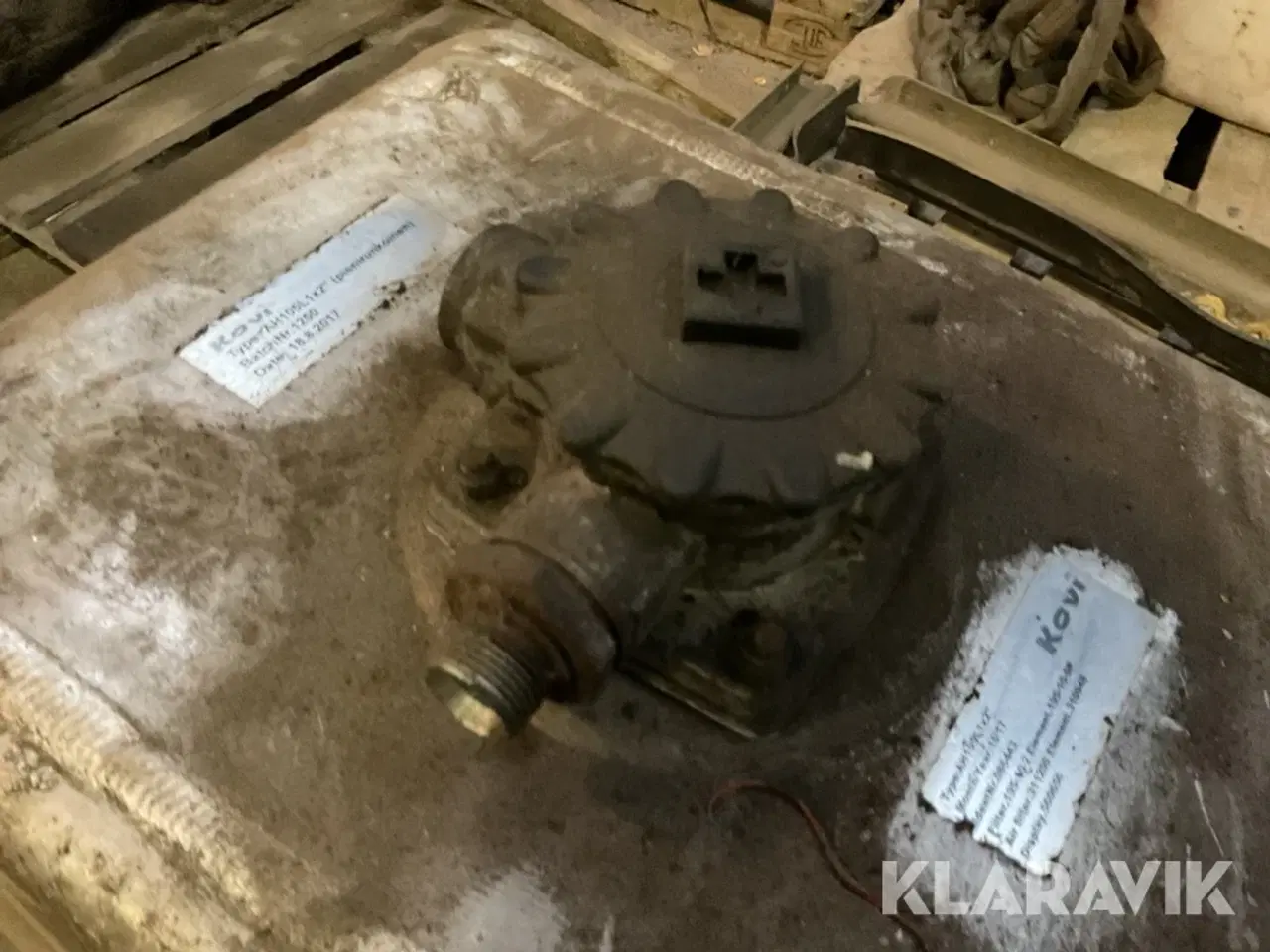 Billede 7 - Tank til hydraulikolie Kopi AH105L 1x2``