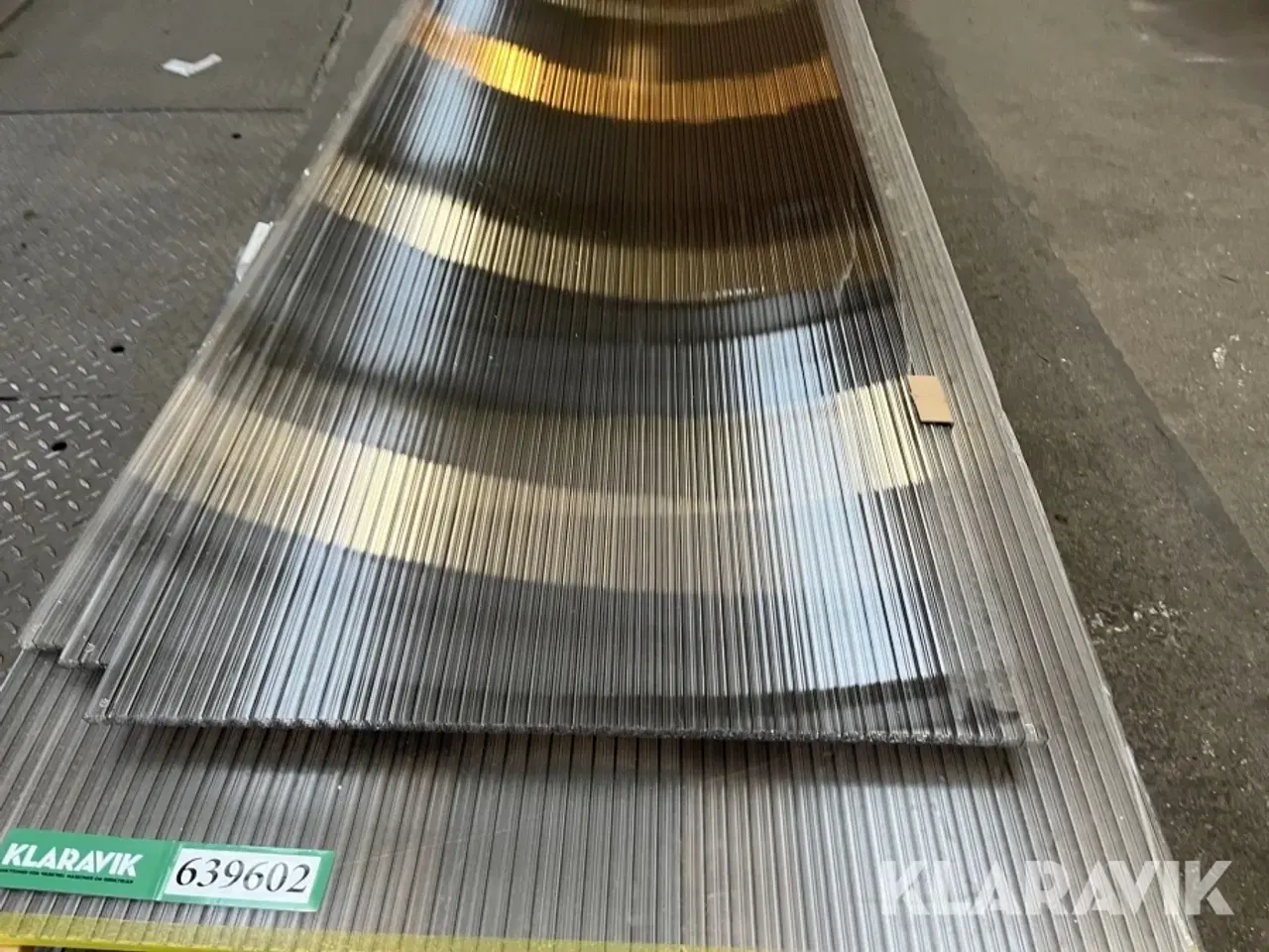 Billede 2 - Isoleret Tagplader Plast 4 styk