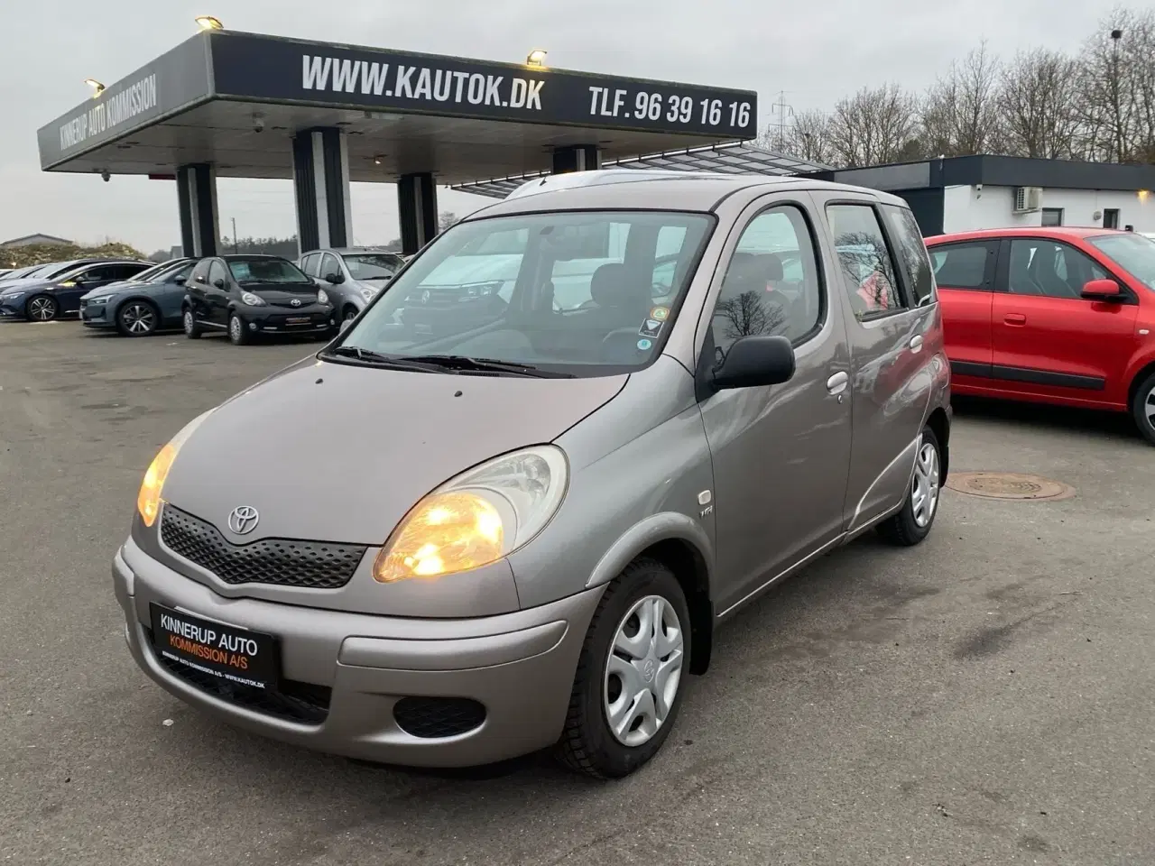 Billede 1 - Toyota Yaris Verso 1,3 Linea Sol 86HK