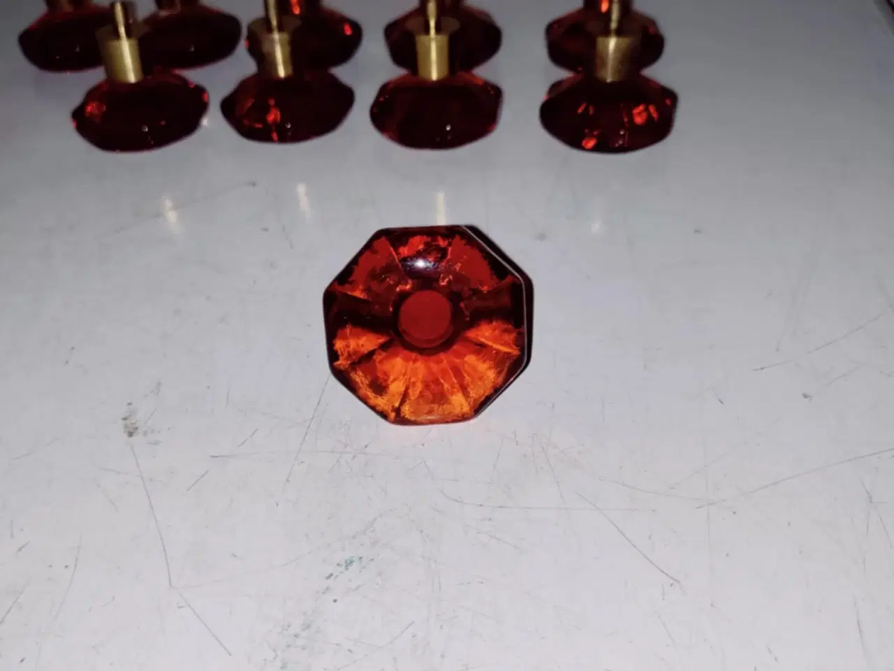 Billede 2 - 10 fede orange glas greb prisen er pr stk