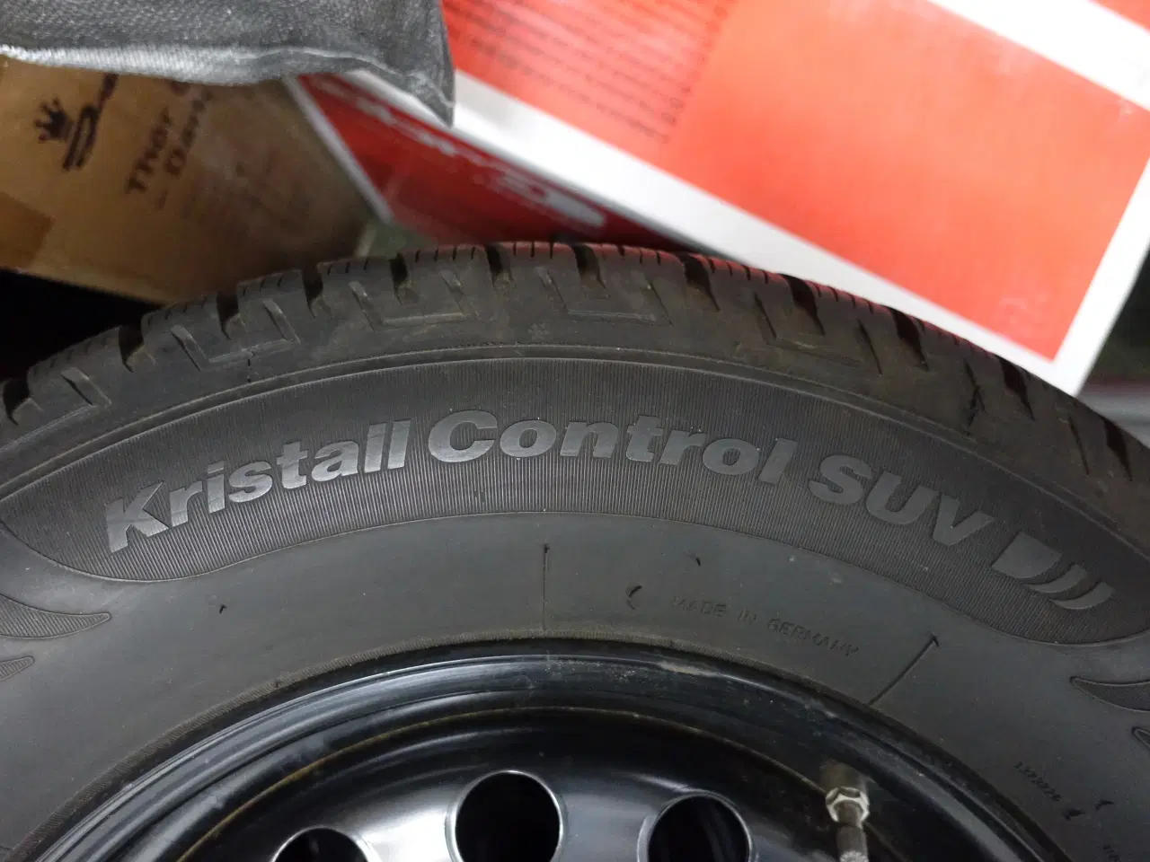 Billede 2 - Vinterhjul - 90% dæk, næsten som nyt