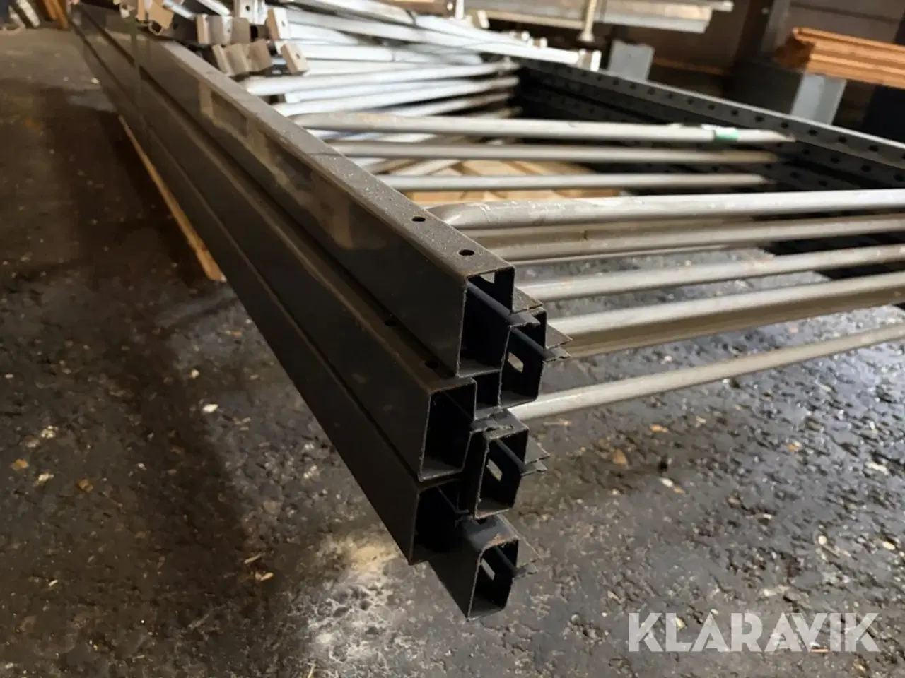 Billede 11 - Reoler 5 fag