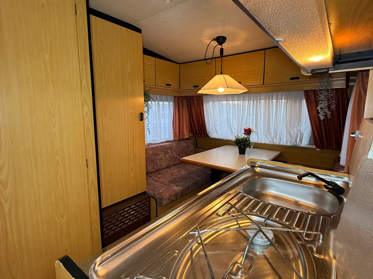 Billede 9 - Burstner 390 / Med Isabella telt