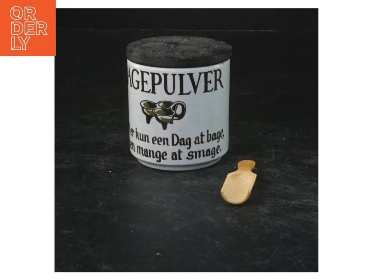 Billede 1 - Knabstrup bagepulver krukke med låg og skovl fra Knabstrup (str. 8x7 cm)