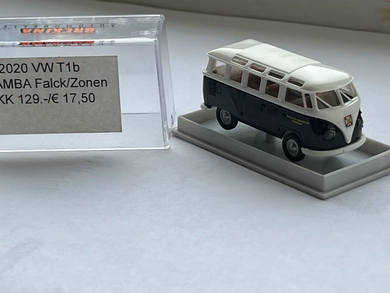 Billede 1 - Falck -Zonen ambulance 