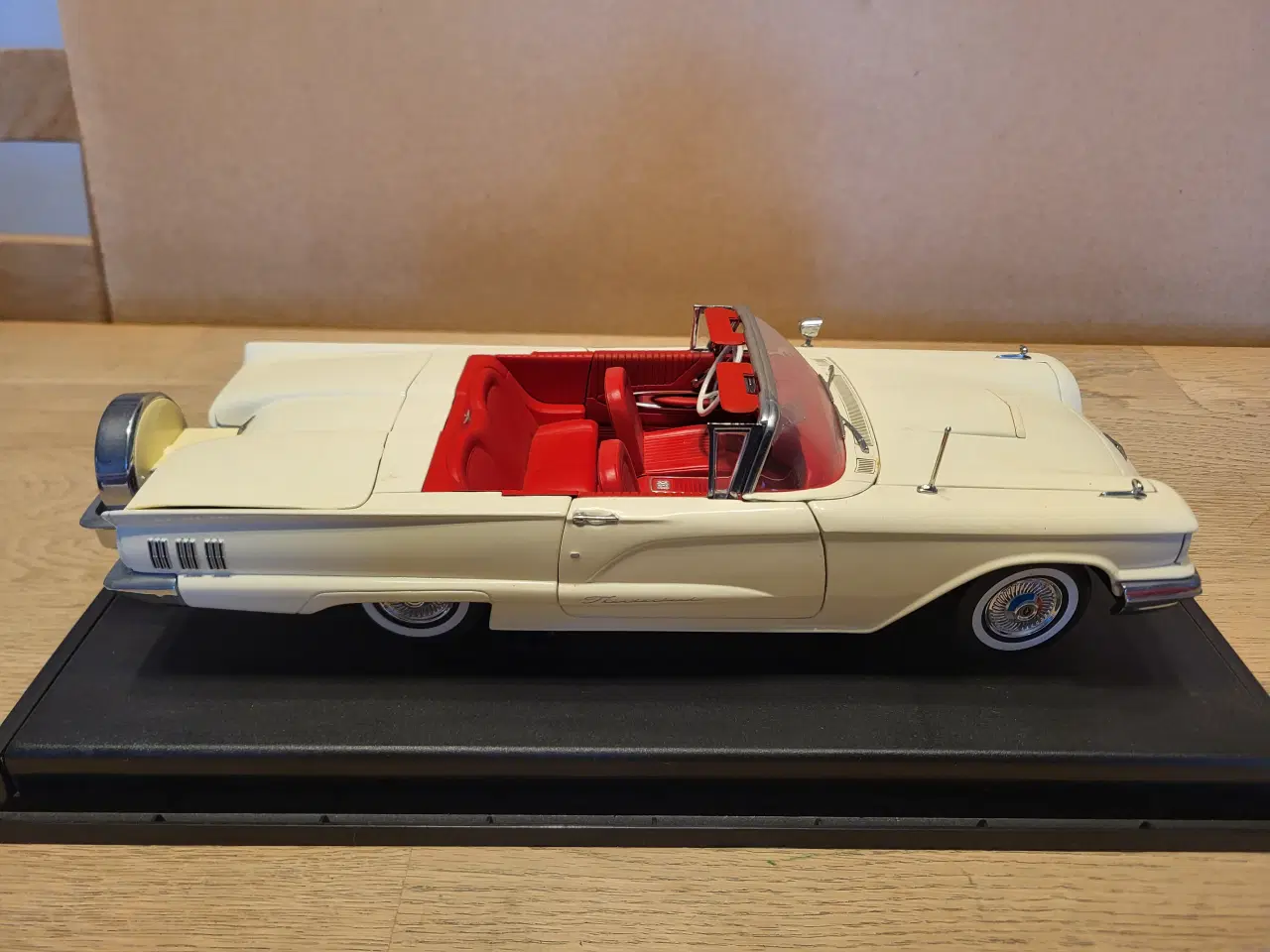 Billede 4 - 1:18 - Ford Thunderbird open Convertible 1960 - 60