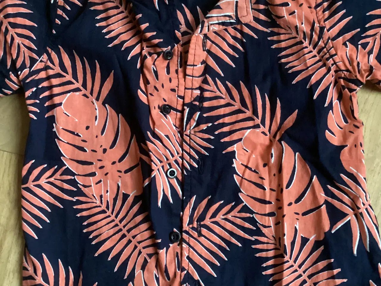 Billede 3 - Shortssæt med skjorte og shorts