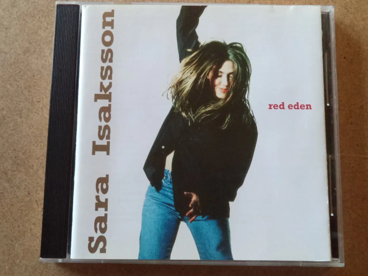 Billede 1 - Sara Isaksson ** Red Eden 