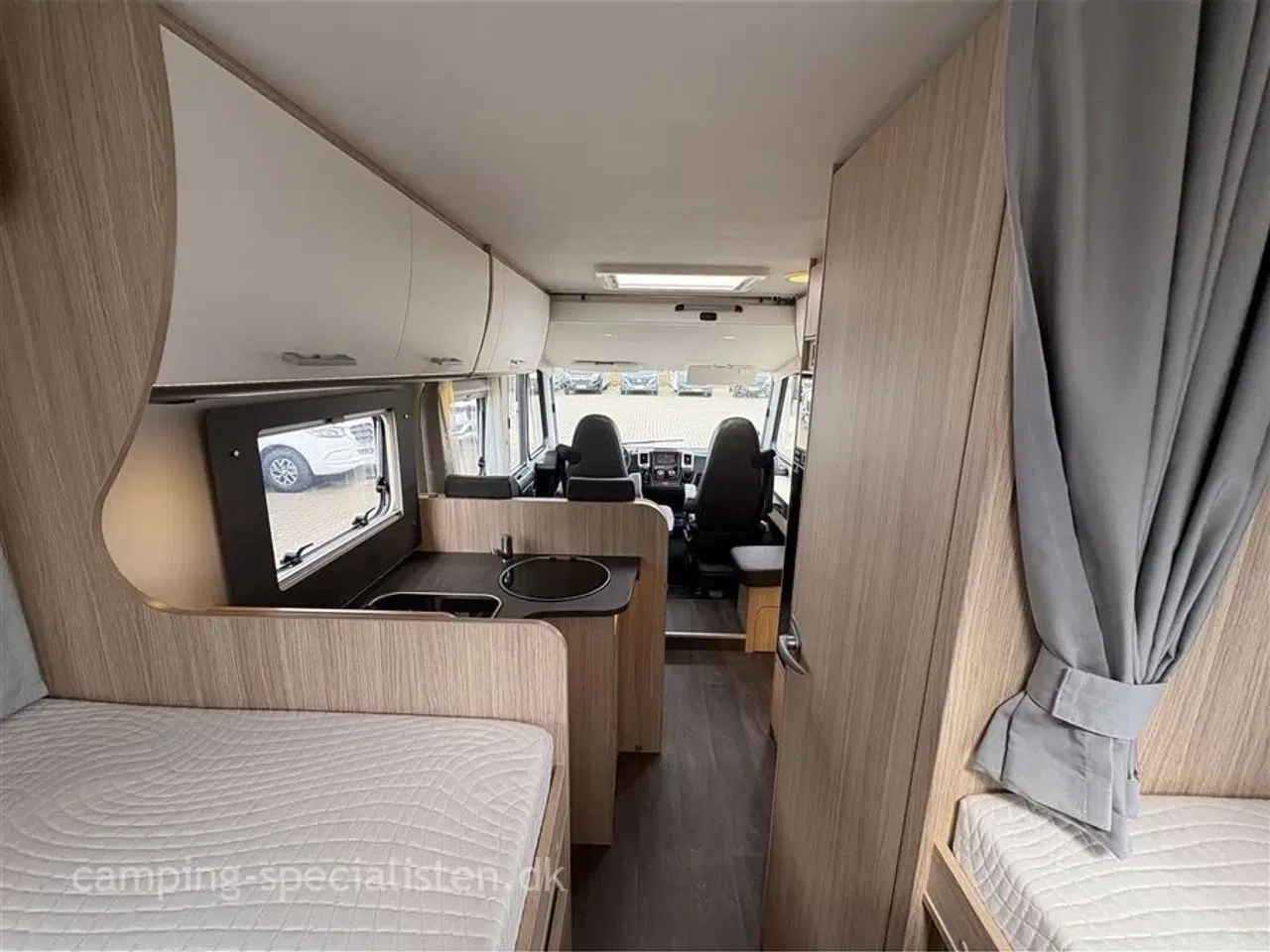 Billede 15 - 2020 - SunLight I 67S   SunLight I 67 S 2020 - Se den nu hos Camping-Specialisten.dk