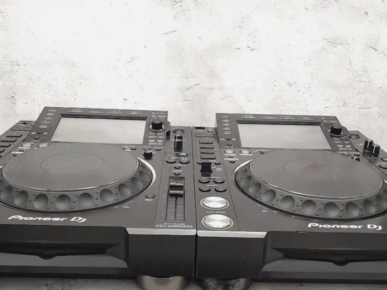 Billede 1 - 2x Pioneer DJ CDJ-2000NXS2 + DJM-900NXS2