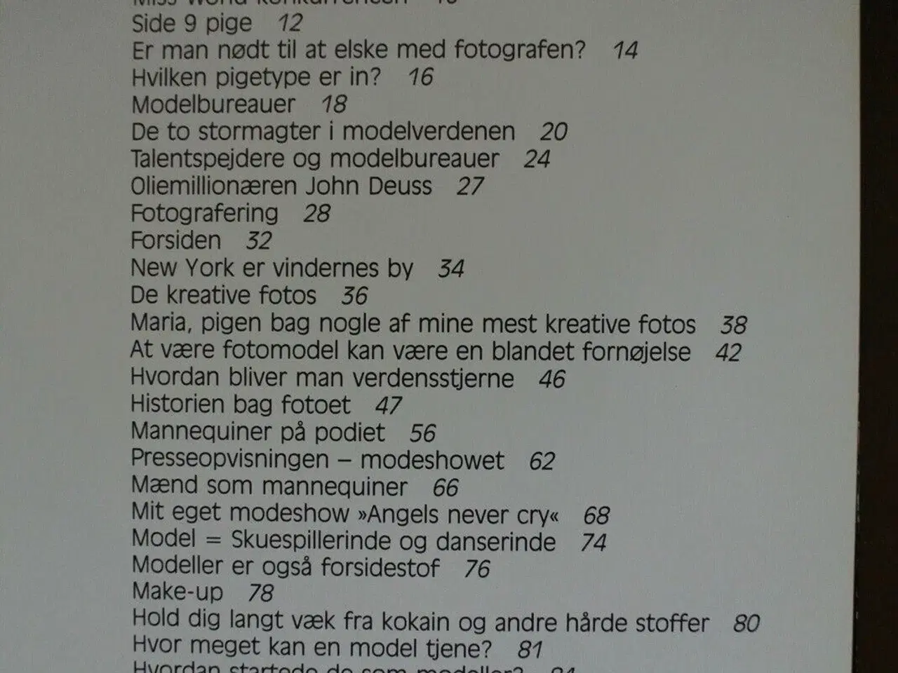Billede 2 - drømmepiger, af gunnar larsen, emne: kunst og kult
