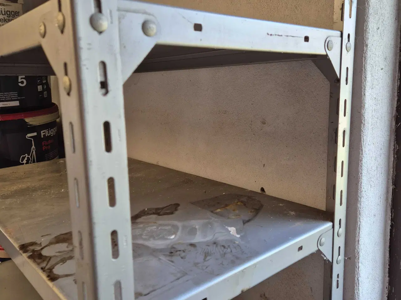 Billede 2 - Robust stålreol