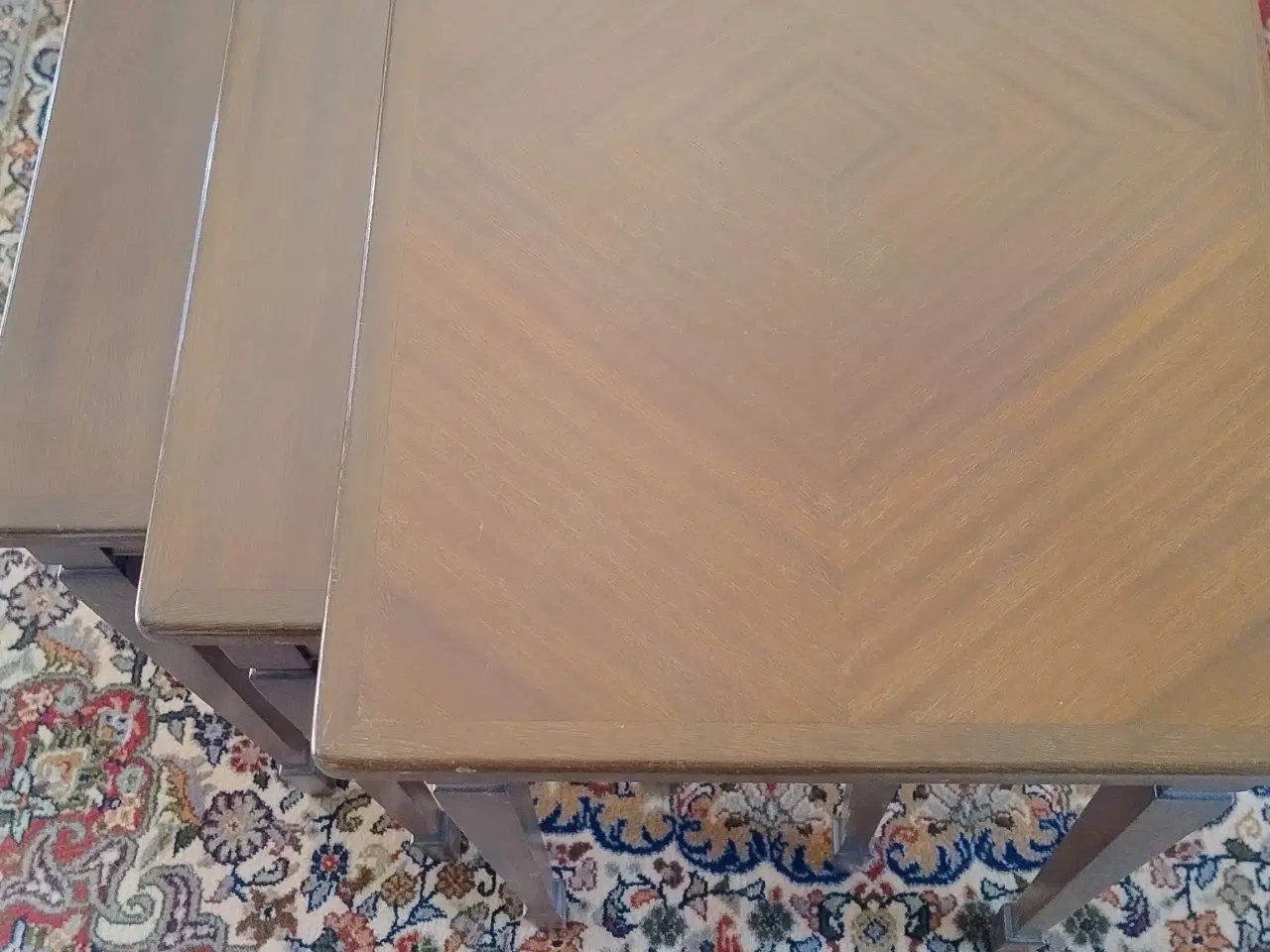 Billede 2 - Aksel Kjærgaard indskudsborde fra 1965 helt orgina