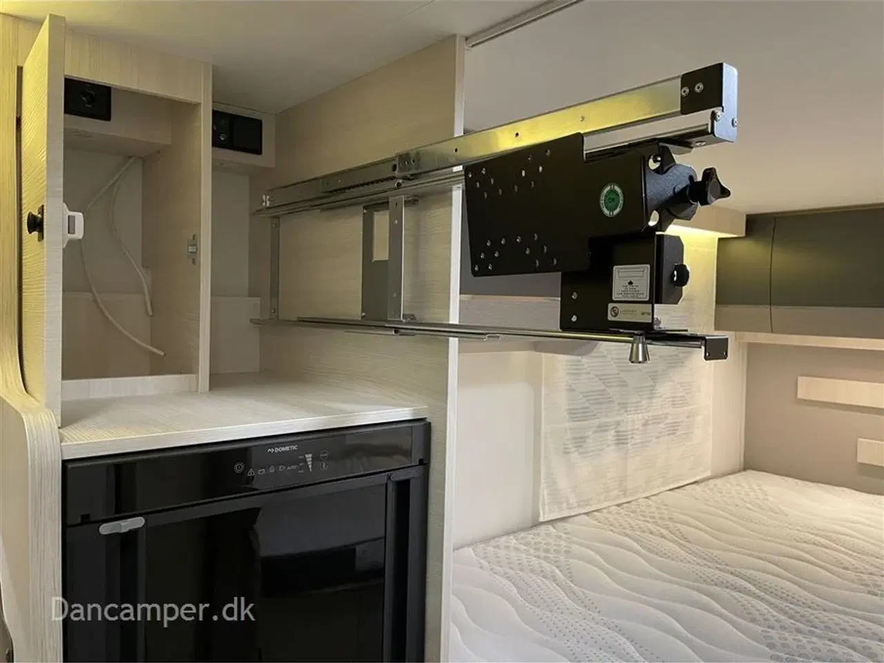 Billede 23 - 2024 - Chausson Titanium 627 ULTIMATE   Nedsat kr. 61.000,- Enkeltsenge + hæve-/sænkeseng, 5 selepladser, 4 sovepladser med mulighed for 5, 170Hk Aut,, Artic pakke, meget udstyr