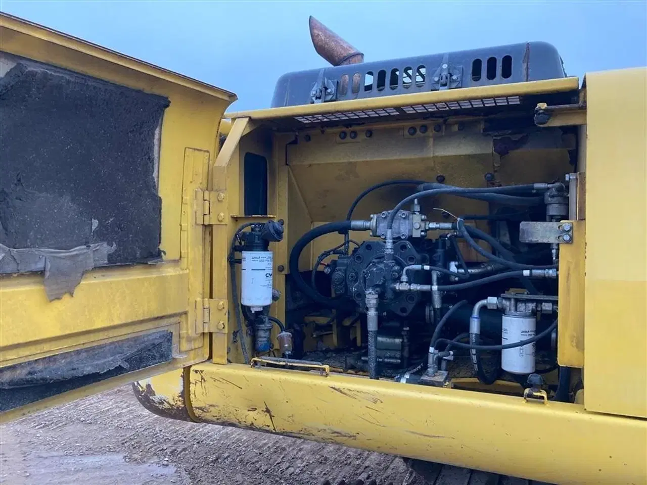 Billede 7 - New Holland E 265 LC Kipbart planerblad og graveskovl