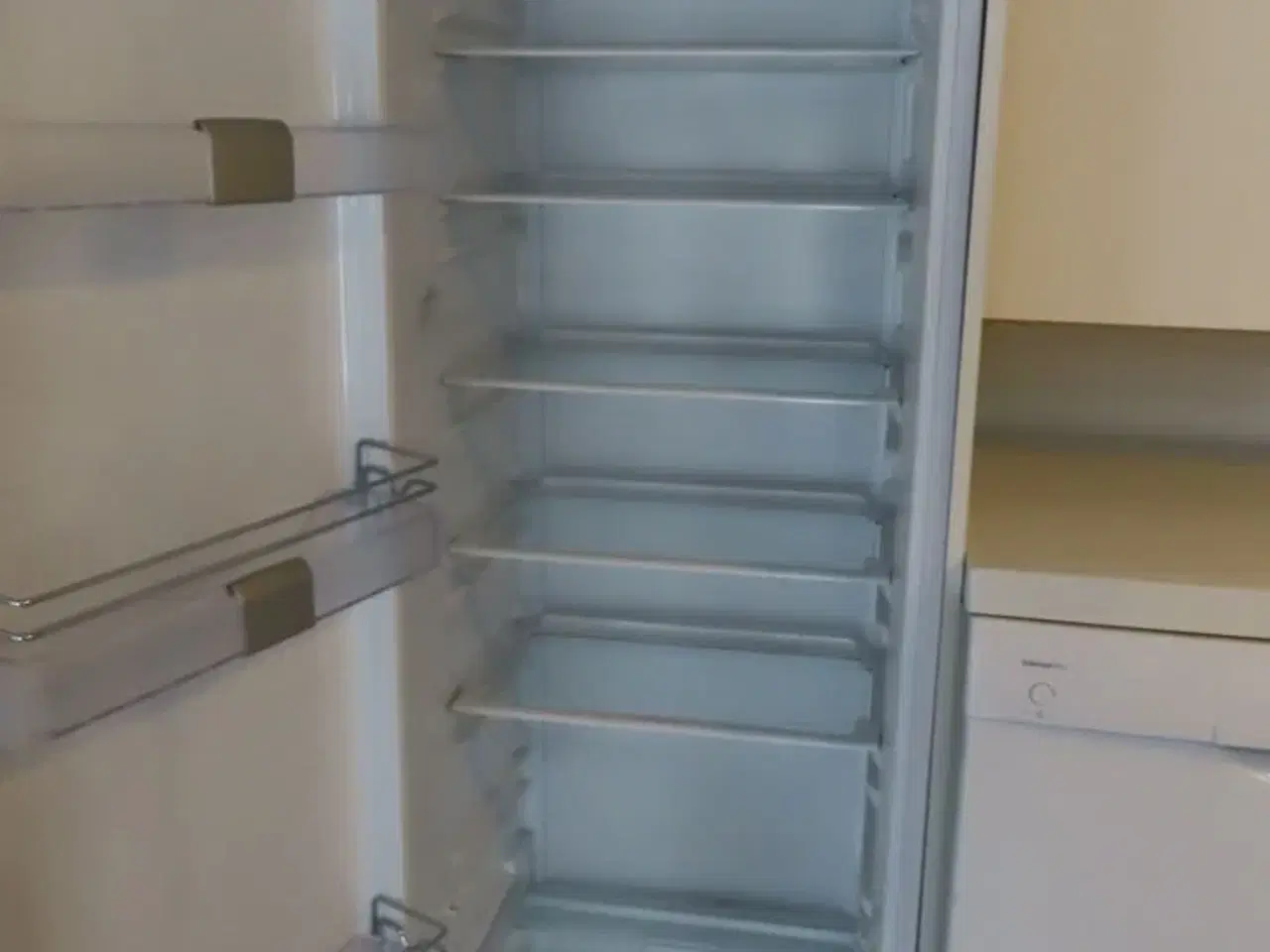 Billede 2 - Køleskab GRAM L60400 A+
