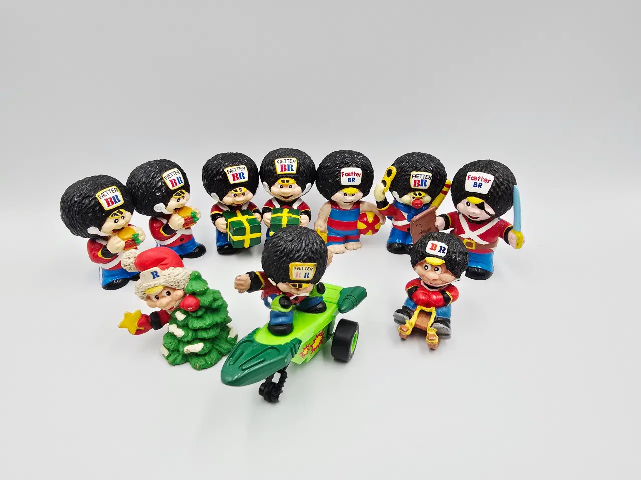 Billede 1 - 10 Stk. Fætter BR figurer sælges samlet
