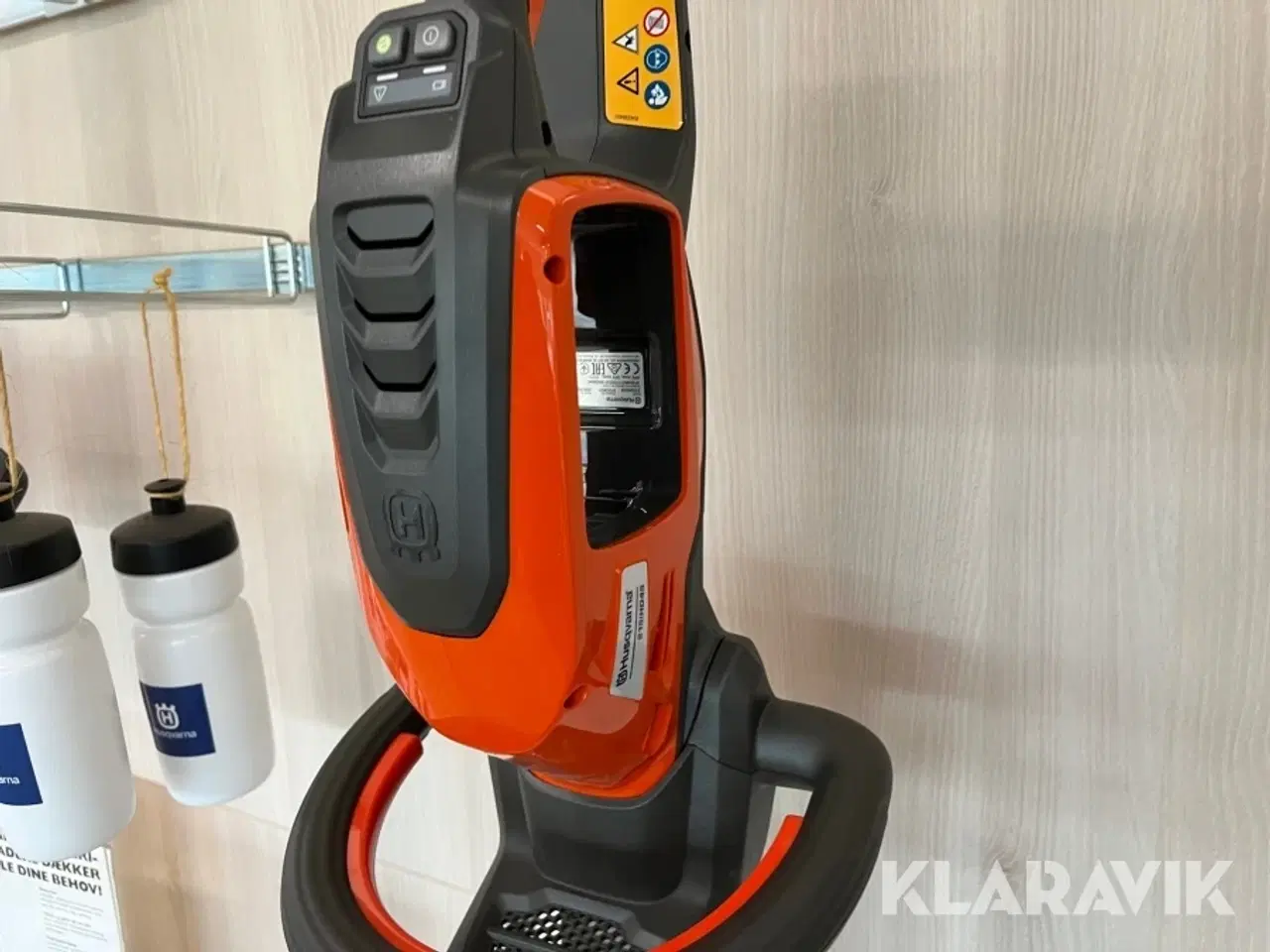 Billede 9 - Hækkeklipper Husqvarna 215iHD45 2 styk