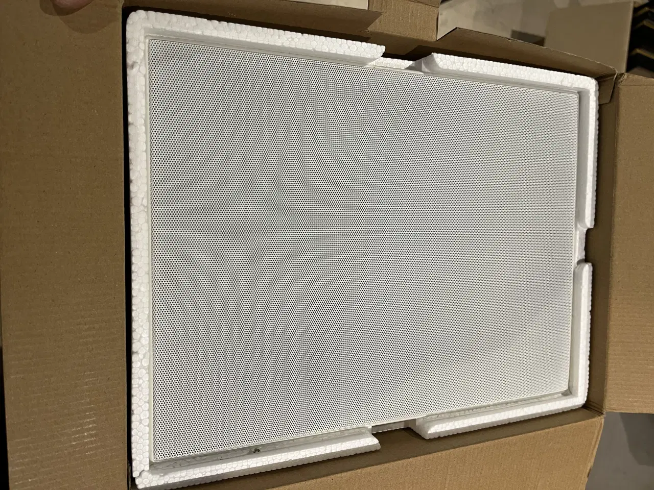 Billede 3 - Indbygnings højtaler 