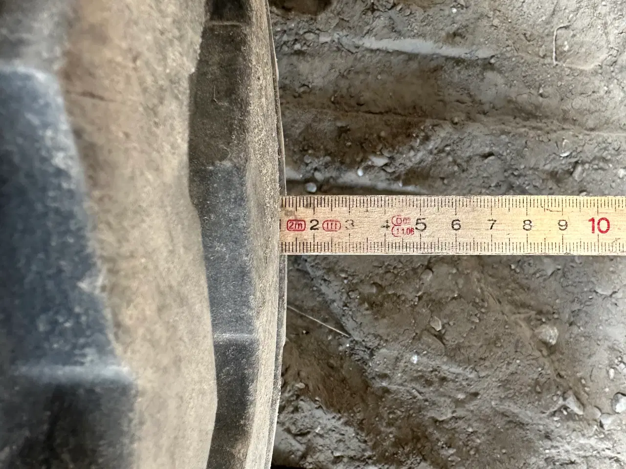 Billede 2 - Hjul 15,0/70-18, dæk med 8 huls fælg 