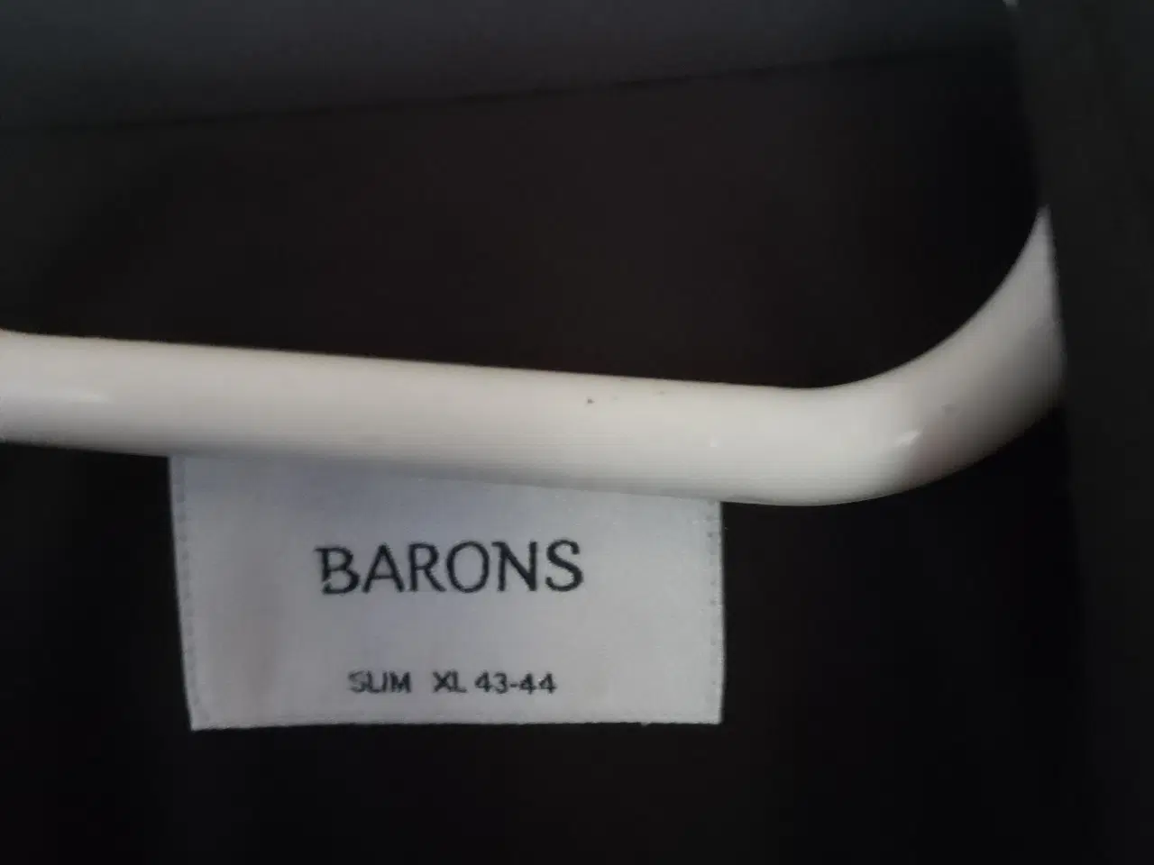 Billede 3 - HELT NY BARONS HERRESKJORTE STR. 43-44