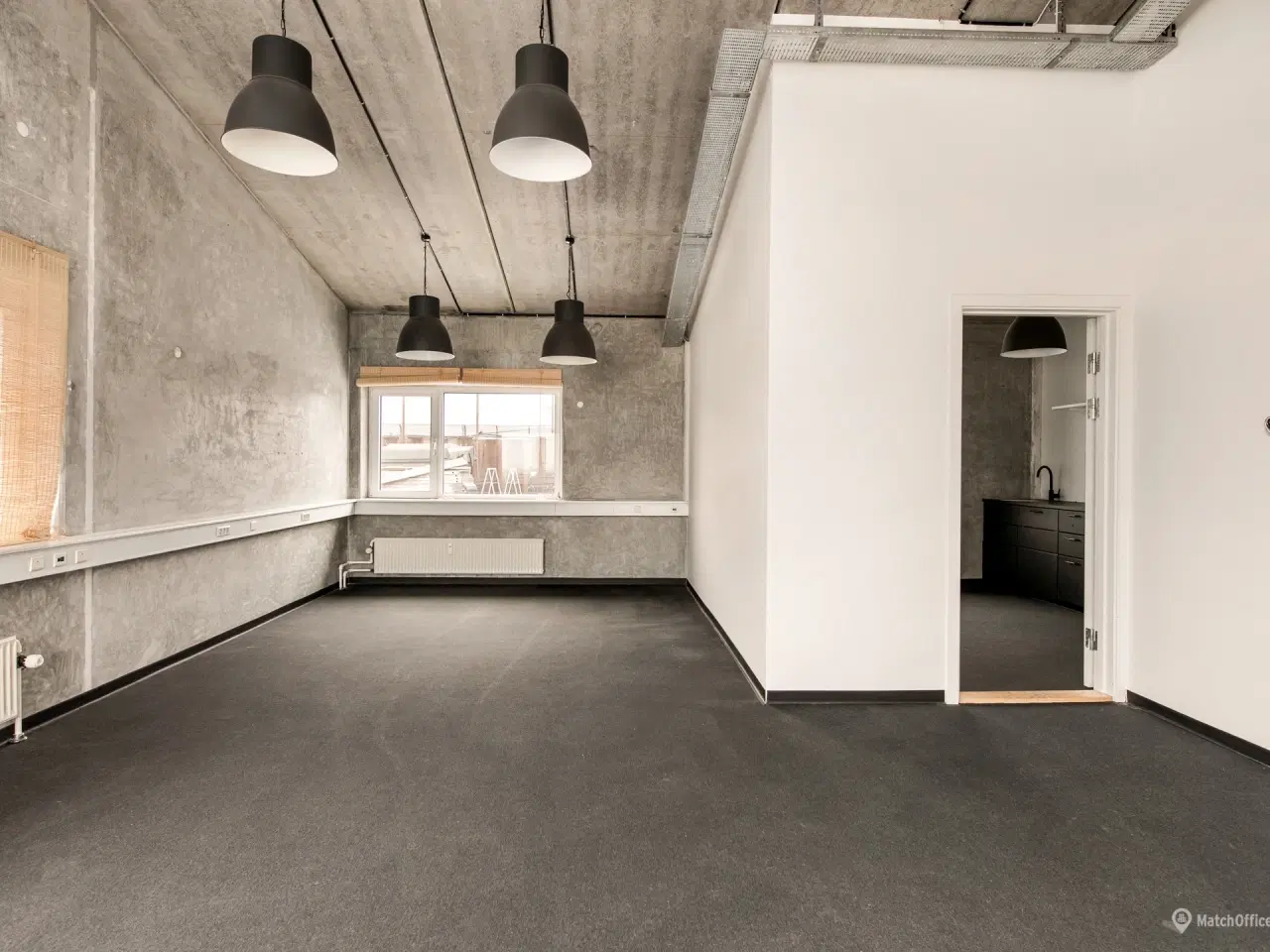 Billede 3 - Kontorlokaler med højt til loftet og havudsigt i Nordhavn