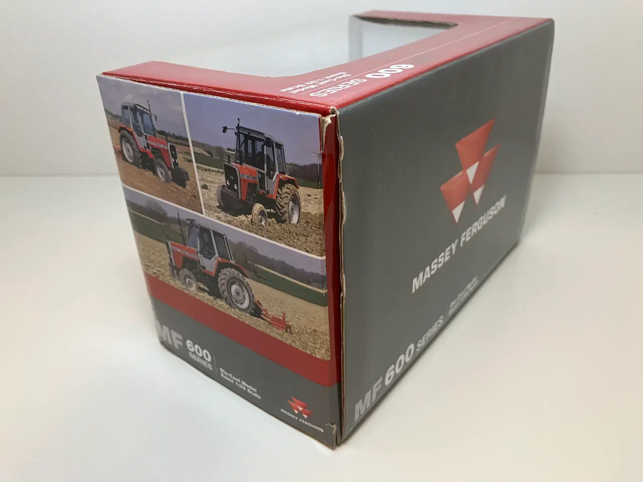 Billede 4 - 1:32 Massey Ferguson 675 2WD