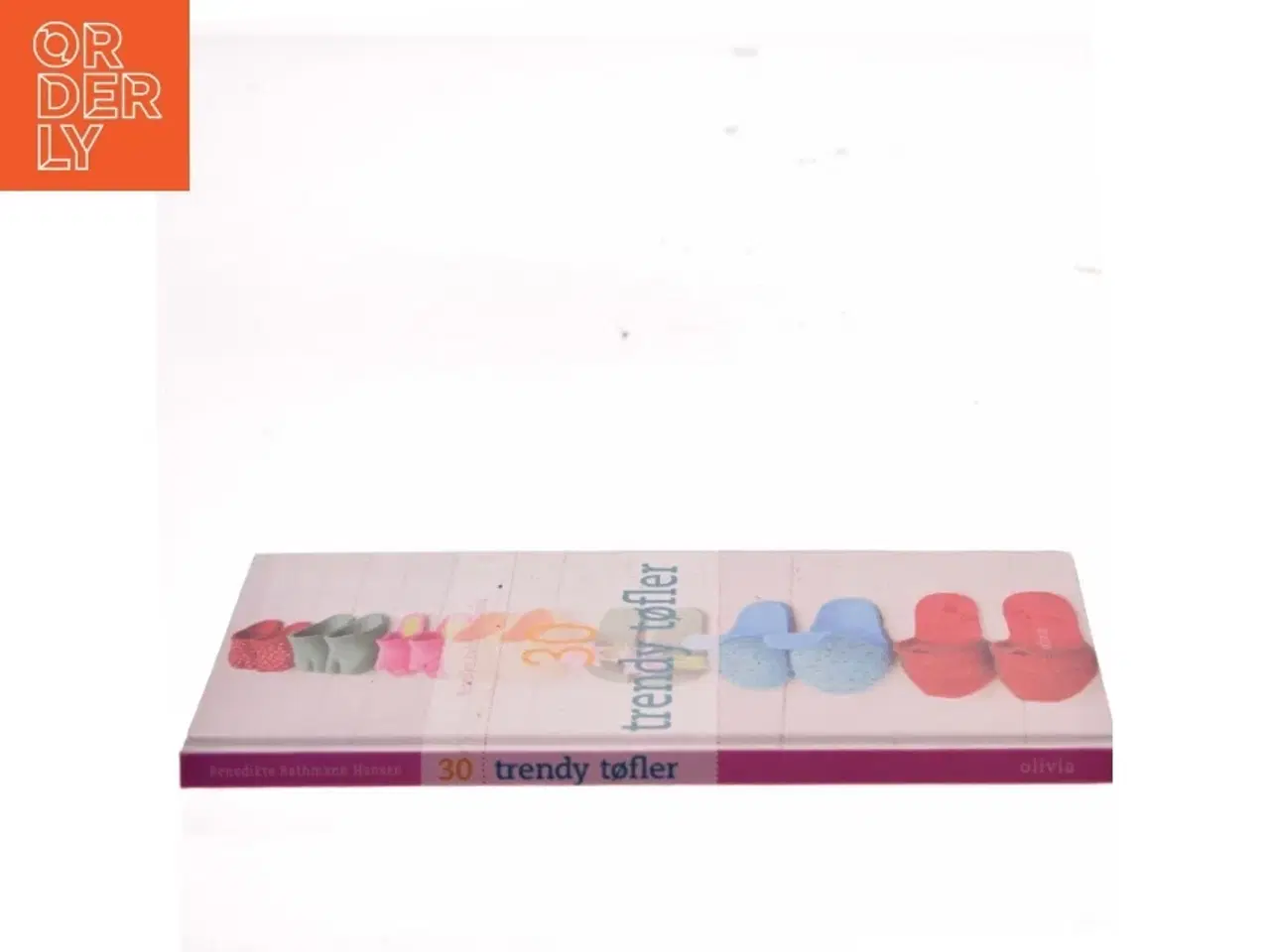 Billede 2 - 30 trendy tøfler af Benedikte Rathmann Hansen (Bog)