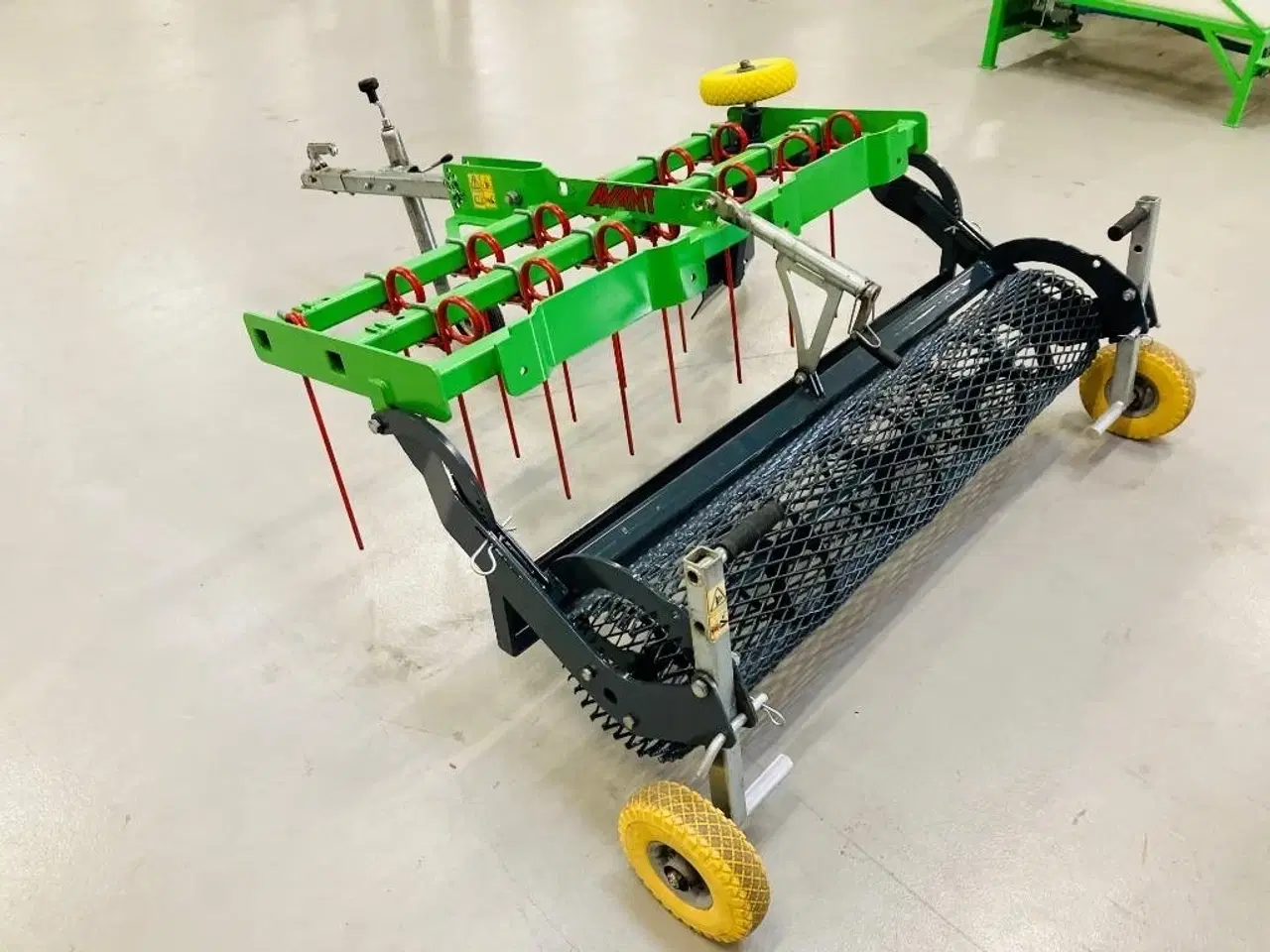 Billede 1 - Avant Ridebaneplaner 150