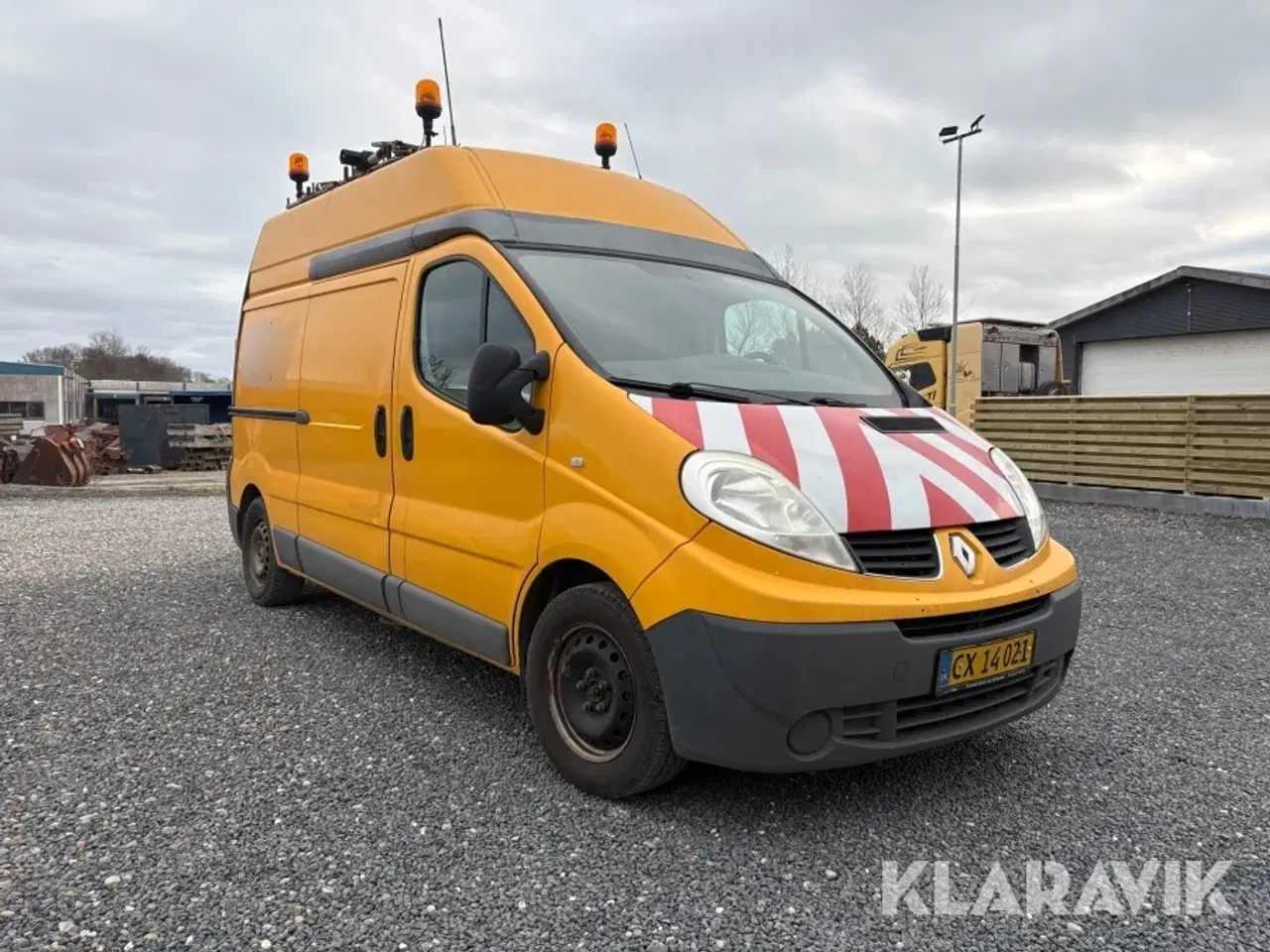 Billede 3 - Ledsagerbil Renault Trafic 2.0 DCI 115
