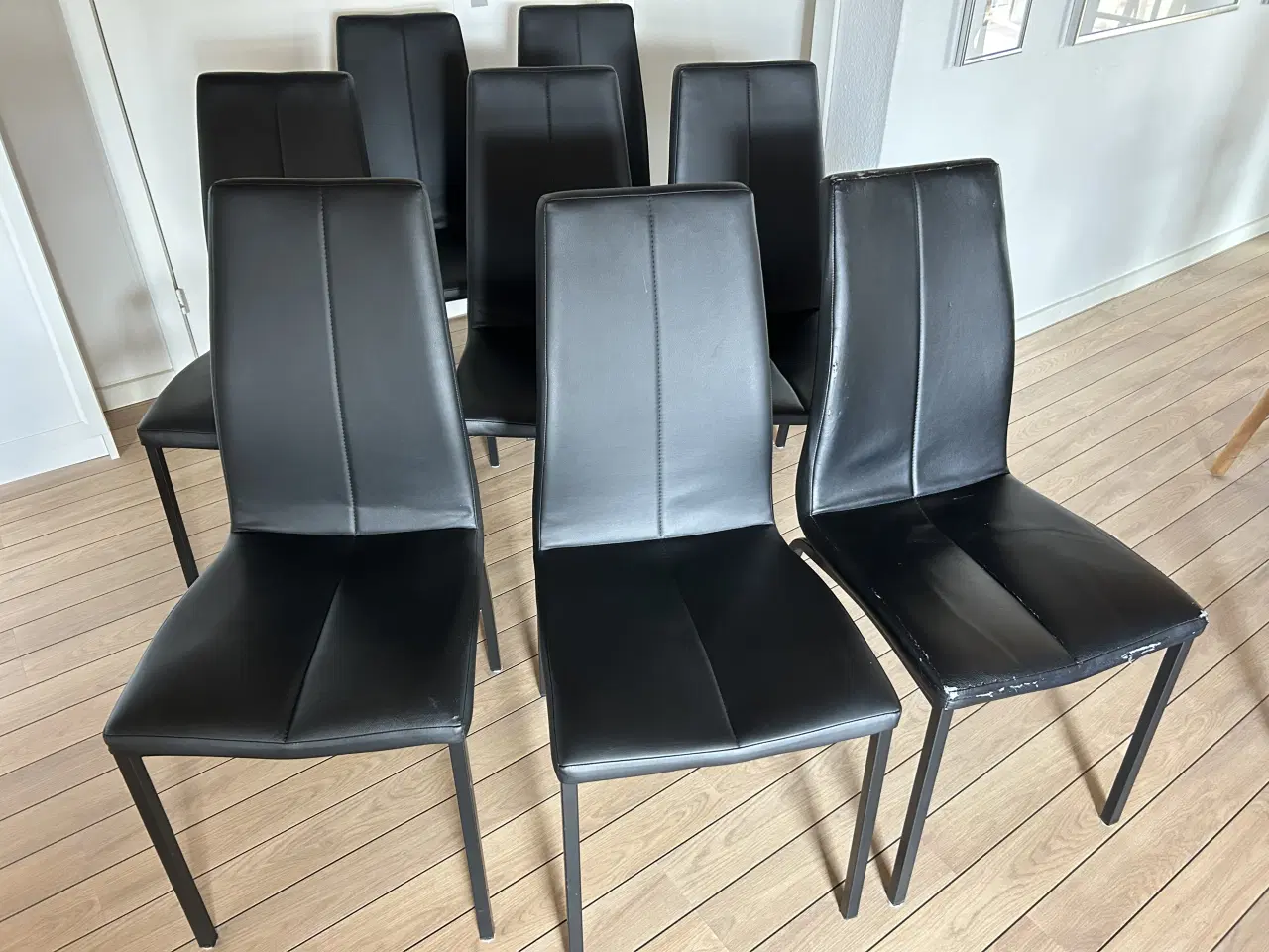 Billede 1 - Spisebordsstole 8 stk sort 