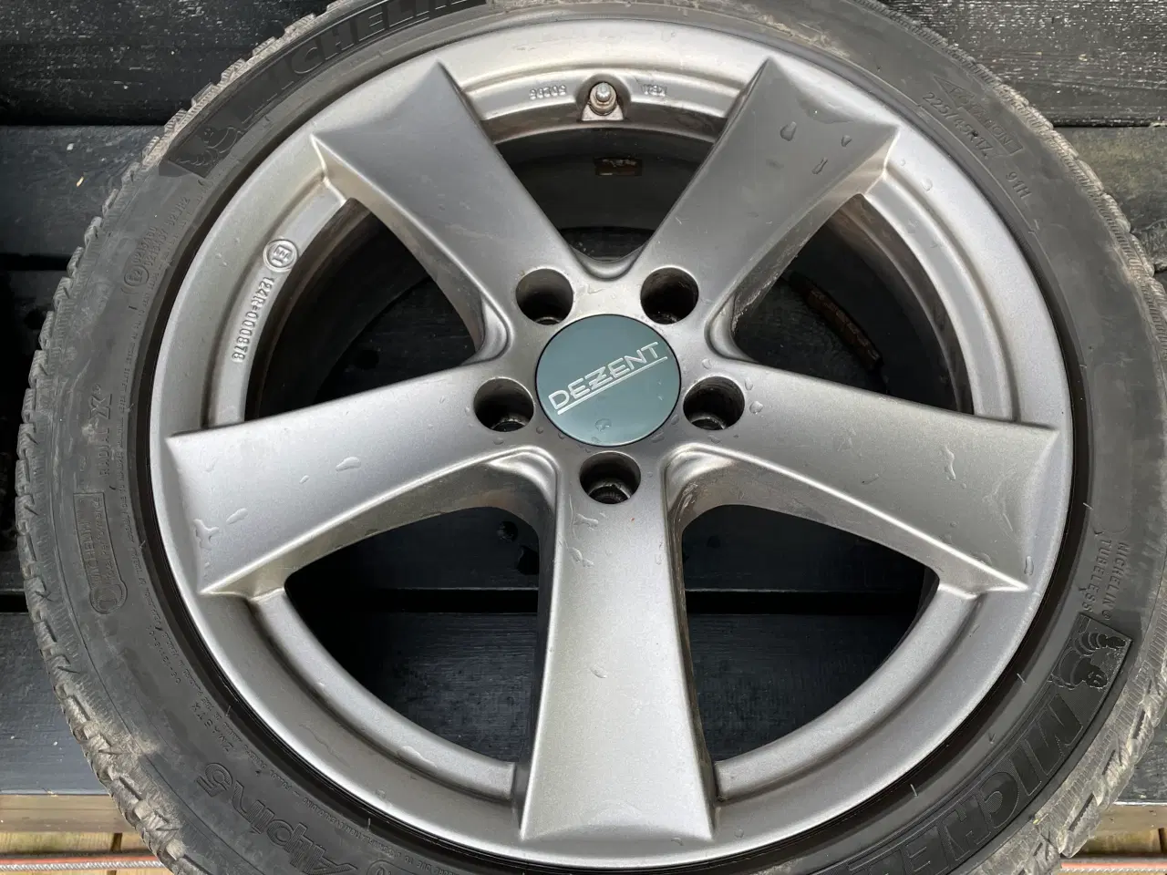 Billede 1 - Vinterhjul Mercedes C klasse 17 tommer