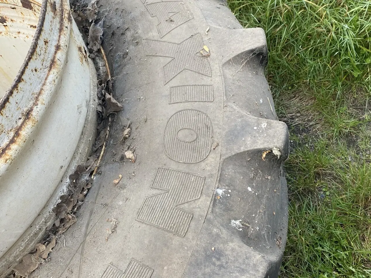 Billede 4 - Tvillinge hjul 710/70 r42 