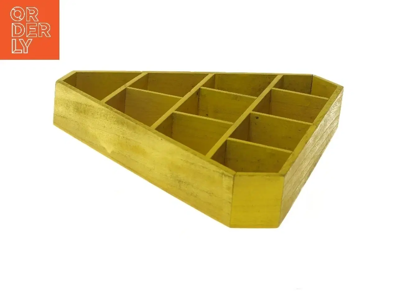 Billede 3 - Gul trappeformet hylde (str. 29x25,5 cm)