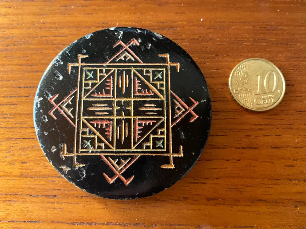 Billede 3 - Lille Trækasse med Design til Opbevaring