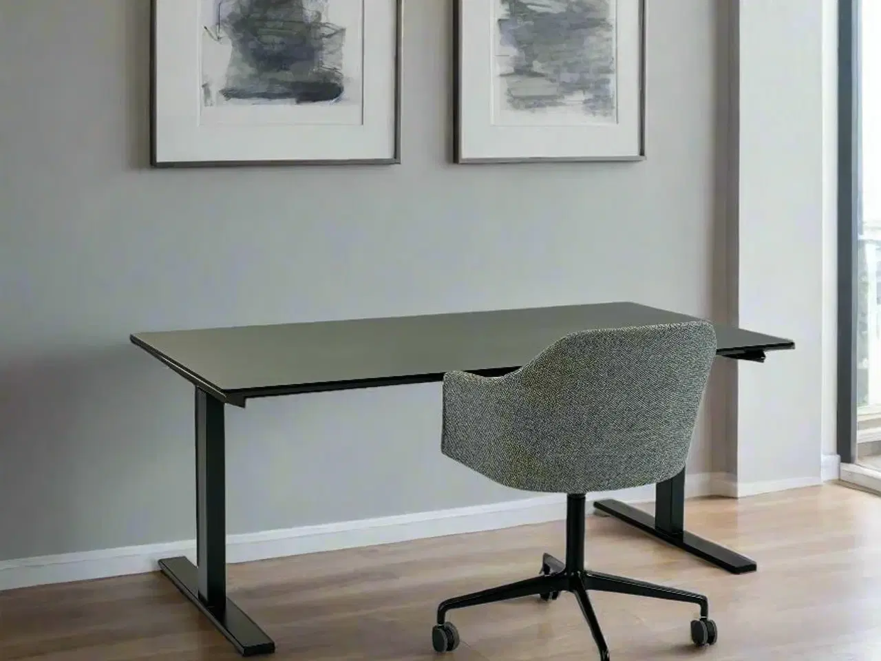 Billede 2 - Hæve-/Sænkebord 160x80 - Linak