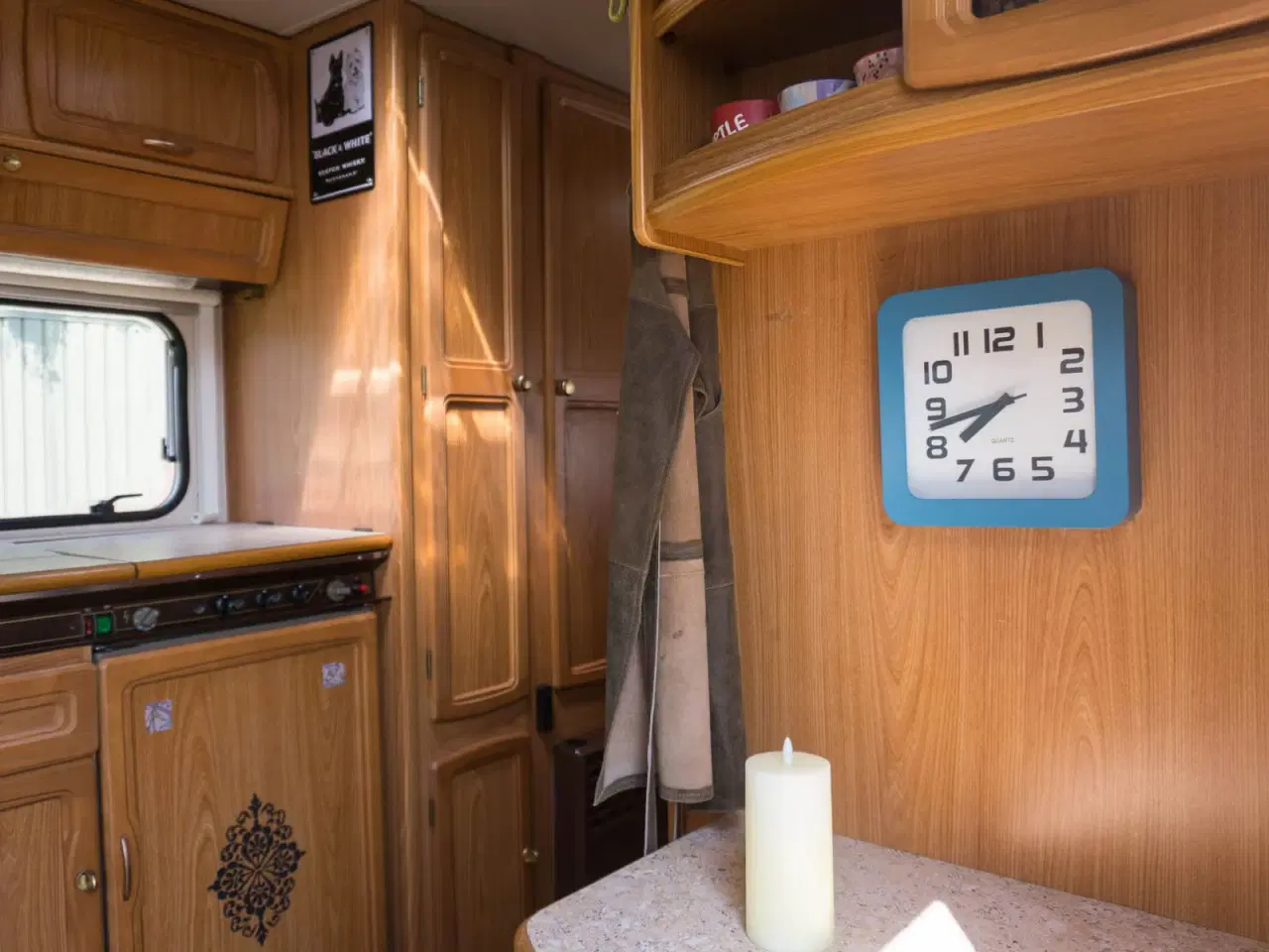 Billede 6 - Kun 1.200 totalvægt, i super fin stand!