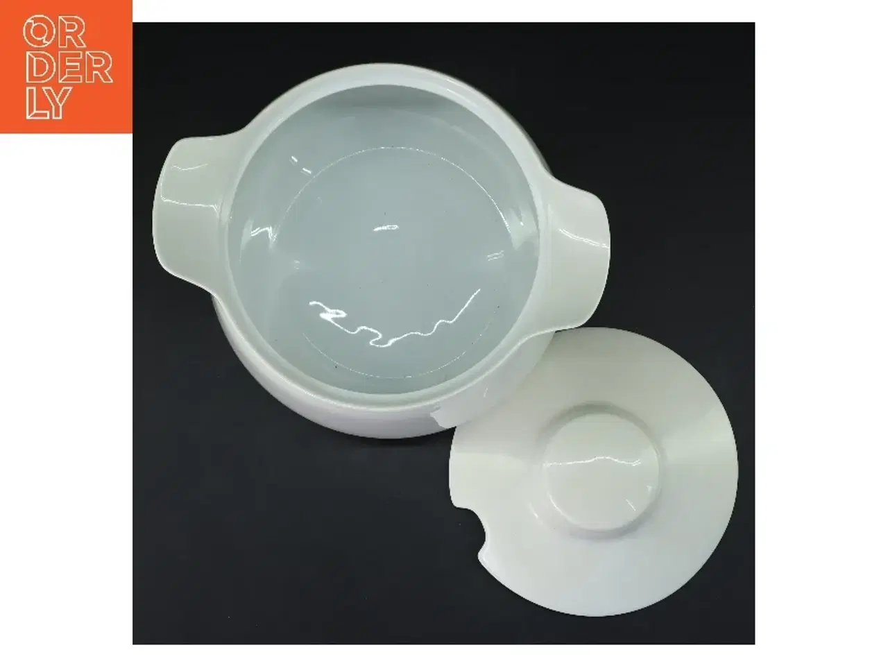 Billede 3 - B&G hvid koppel terrin (str. Ø 17 cm længde 12 cm)