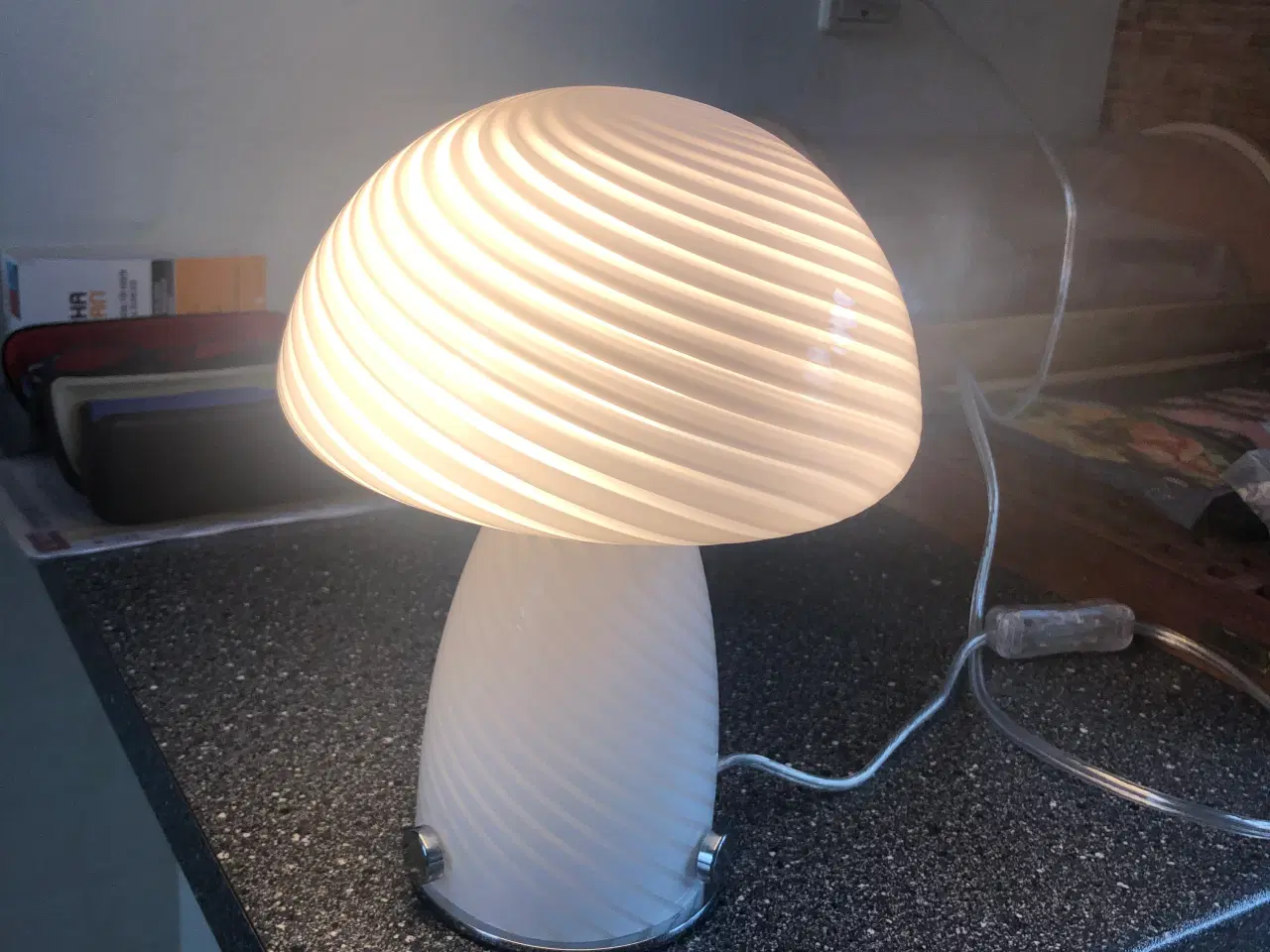 Billede 6 - "NEDSAT" Mushroom bordlampe - hvid