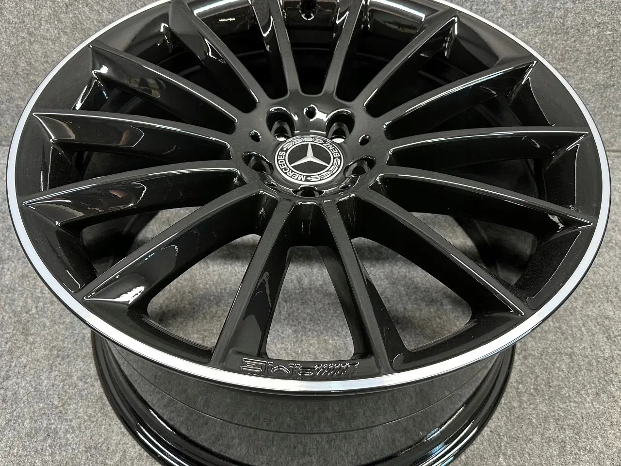 Billede 1 - ALUFÆLGE MERCEDES ML GLS 167 21"