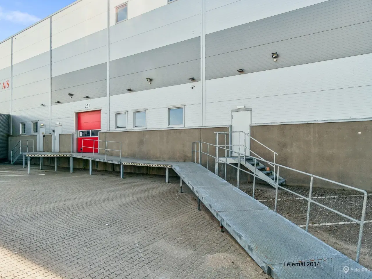 Billede 21 - Logistiklejemål med porte og ramper og en loftshøjde op til 10 meter