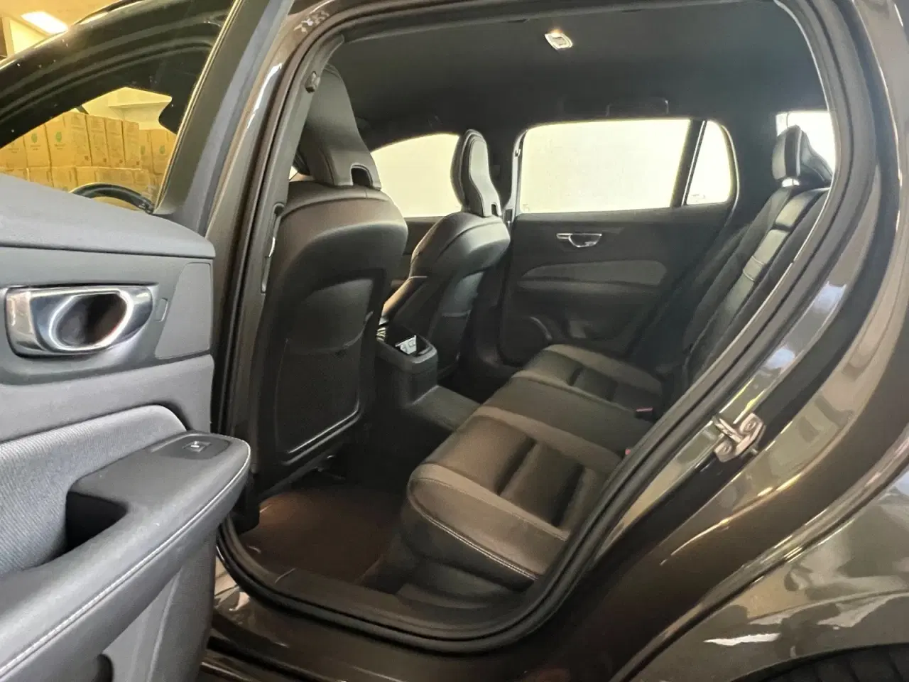 Billede 12 - Volvo V60 2,0 T6 ReCharge R-Design aut. AWD
