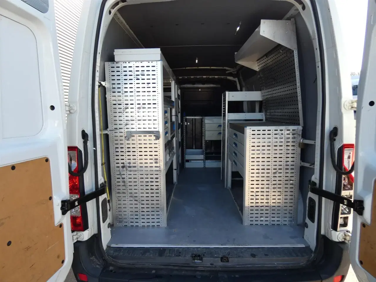 Billede 1 - Renault Master T33 L2H2 2,3 DCI TwinTurbo start/stop 135HK Van 6g