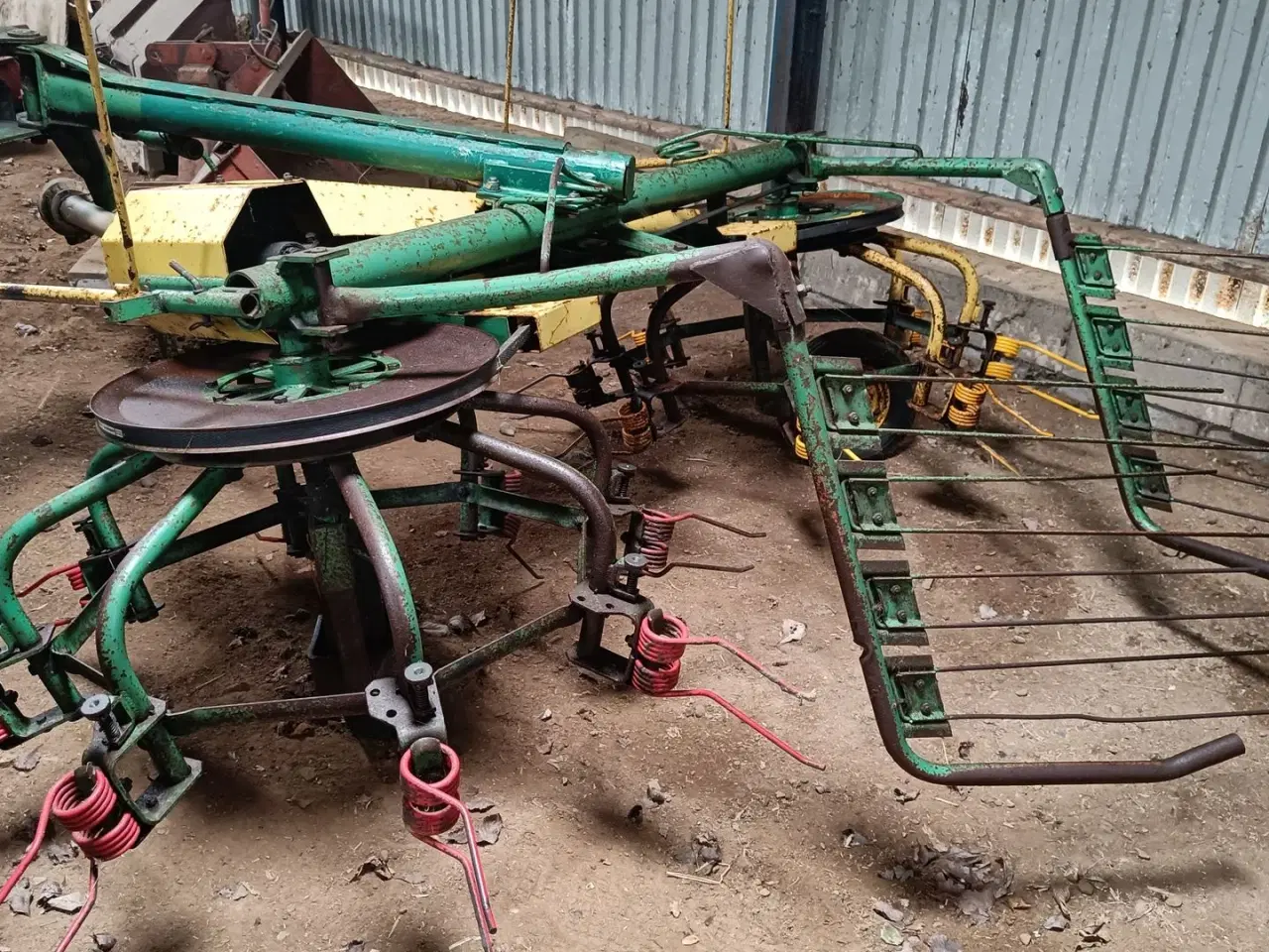 Billede 2 - - - - Farenløse Rive /Vender