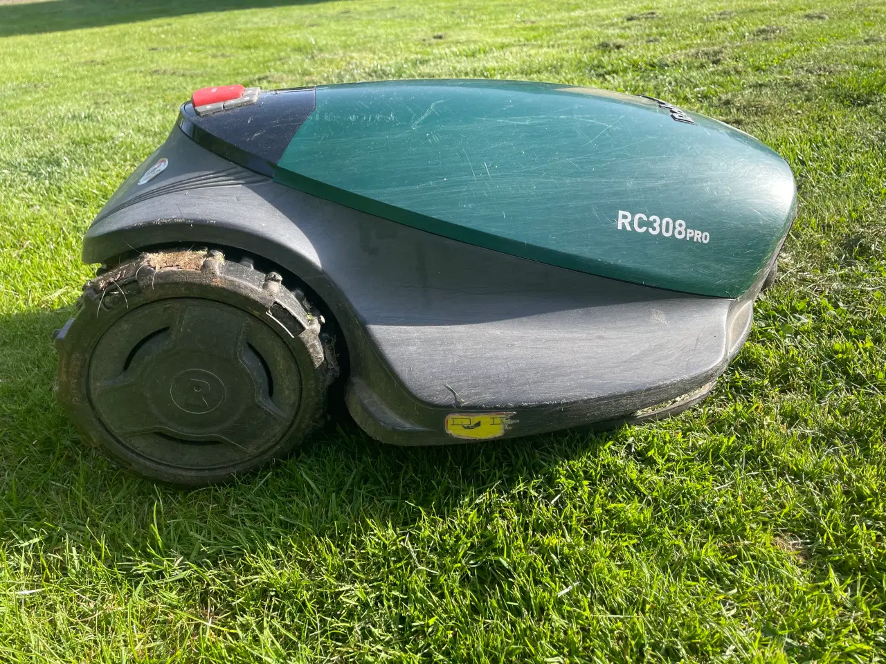 Billede 1 - Robotplæneklipper