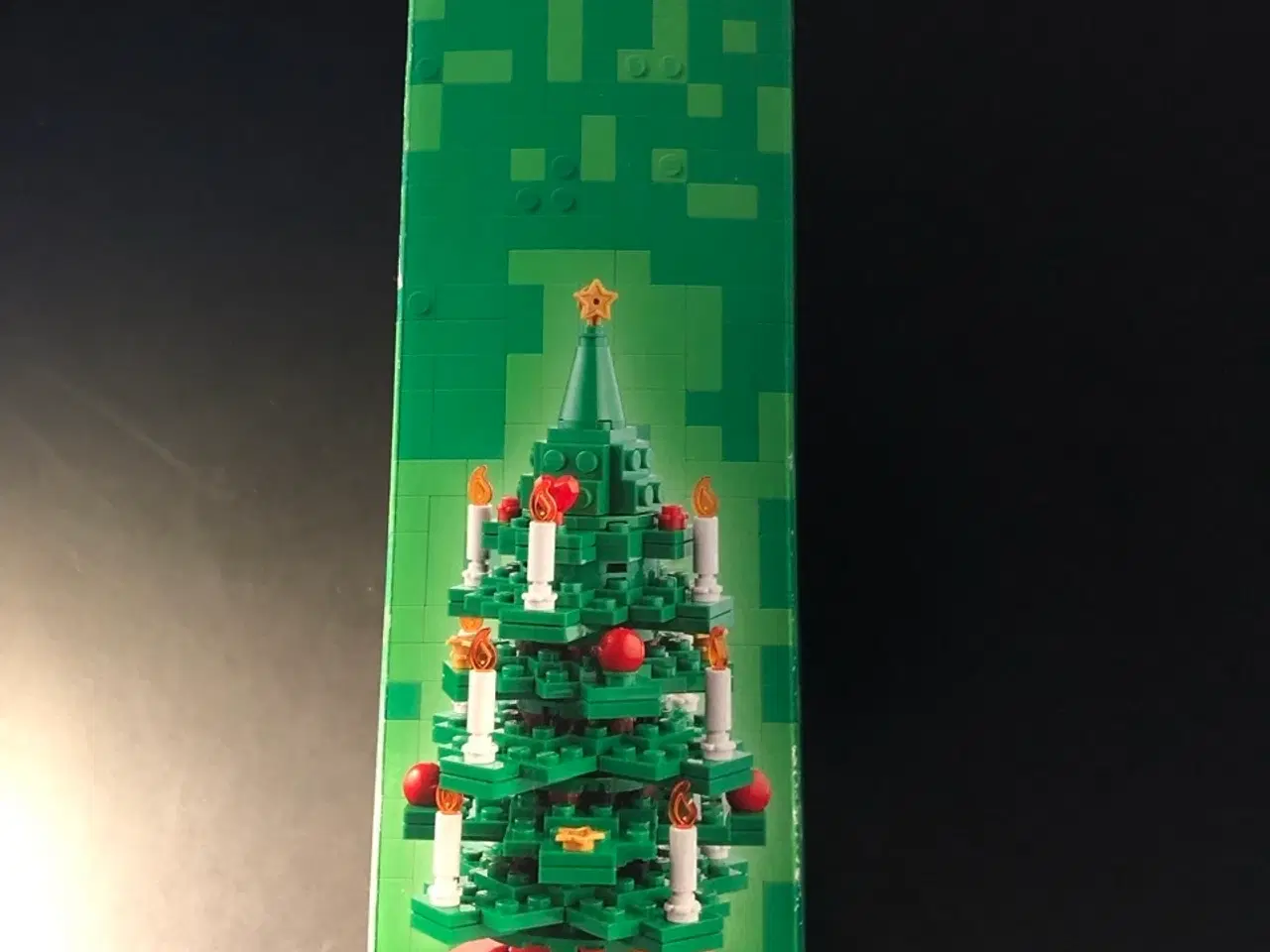 Billede 4 - Lego 40573 Christmas Juletræ 2-In-1 (Exclusives)